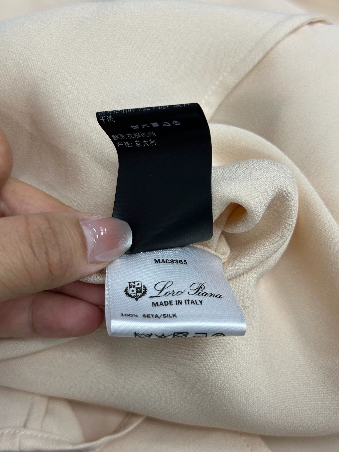 Loro Piana Loro Piana Silk High Neck Blouse Size US M / EU 48-50 / 2 - 6 Thumbnail