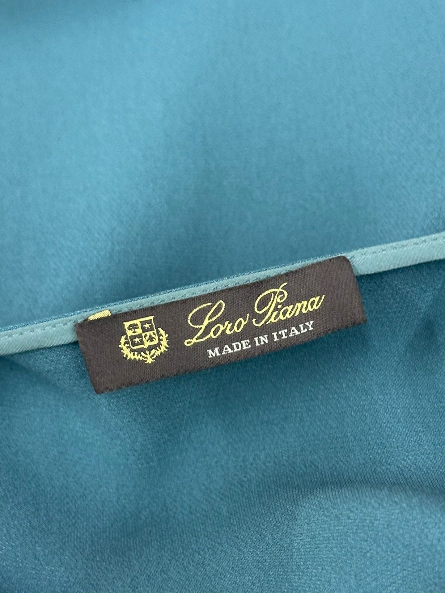 Loro Piana Loro Piana Blue Silk Collared Long Sleeve Top Size US XL / EU 56 / 4 - 4 Thumbnail