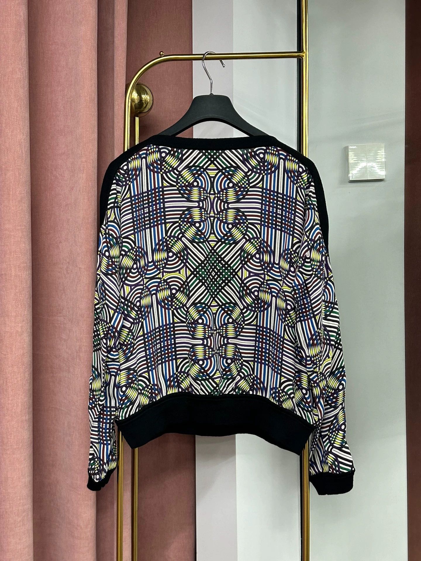 Hermes Hermes Silk Printed Long Sleeve Top Size US M / EU 48-50 / 2 - 3 Thumbnail