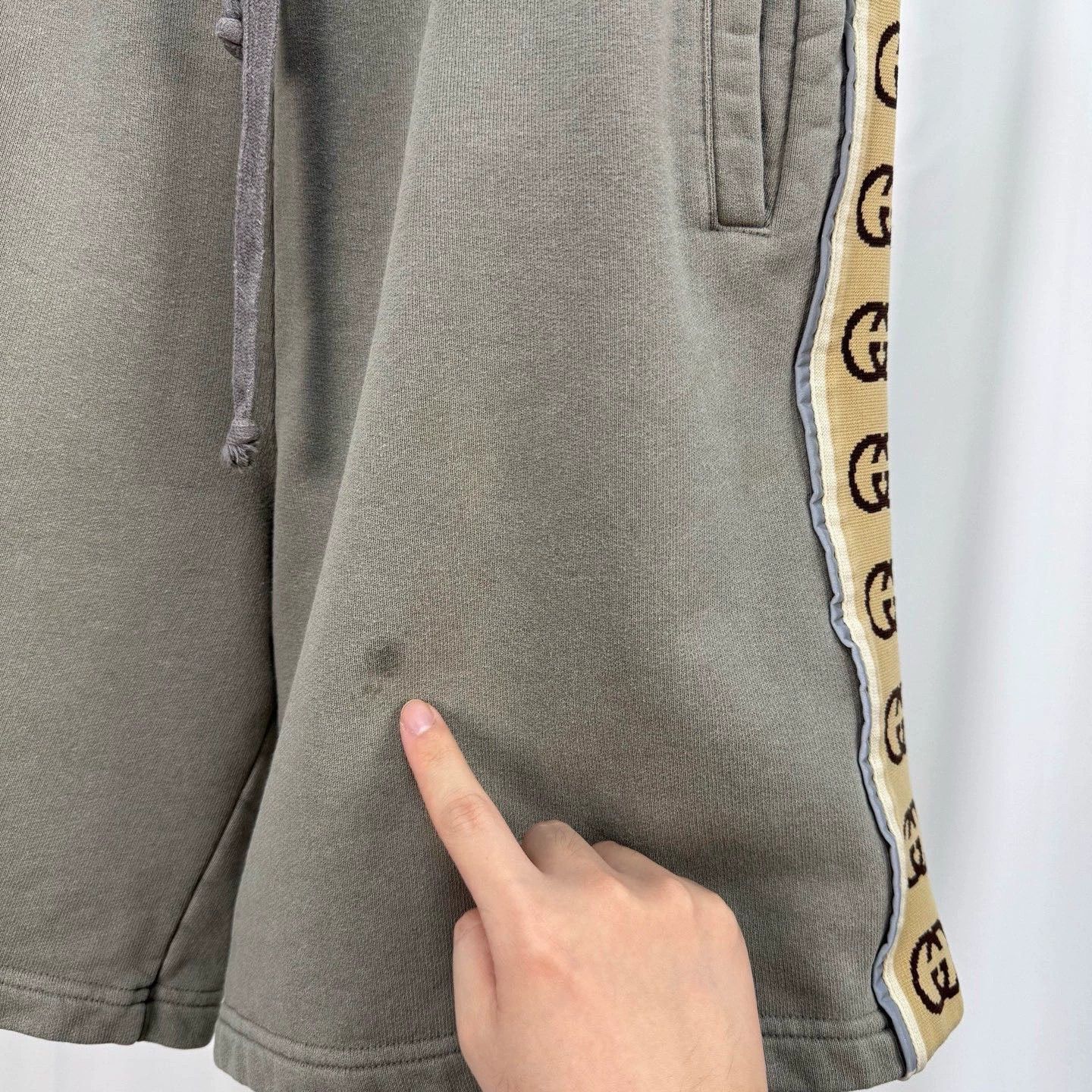 Gucci Gucci GG Embroidered Logo Shorts Size US 31 - 5 Thumbnail