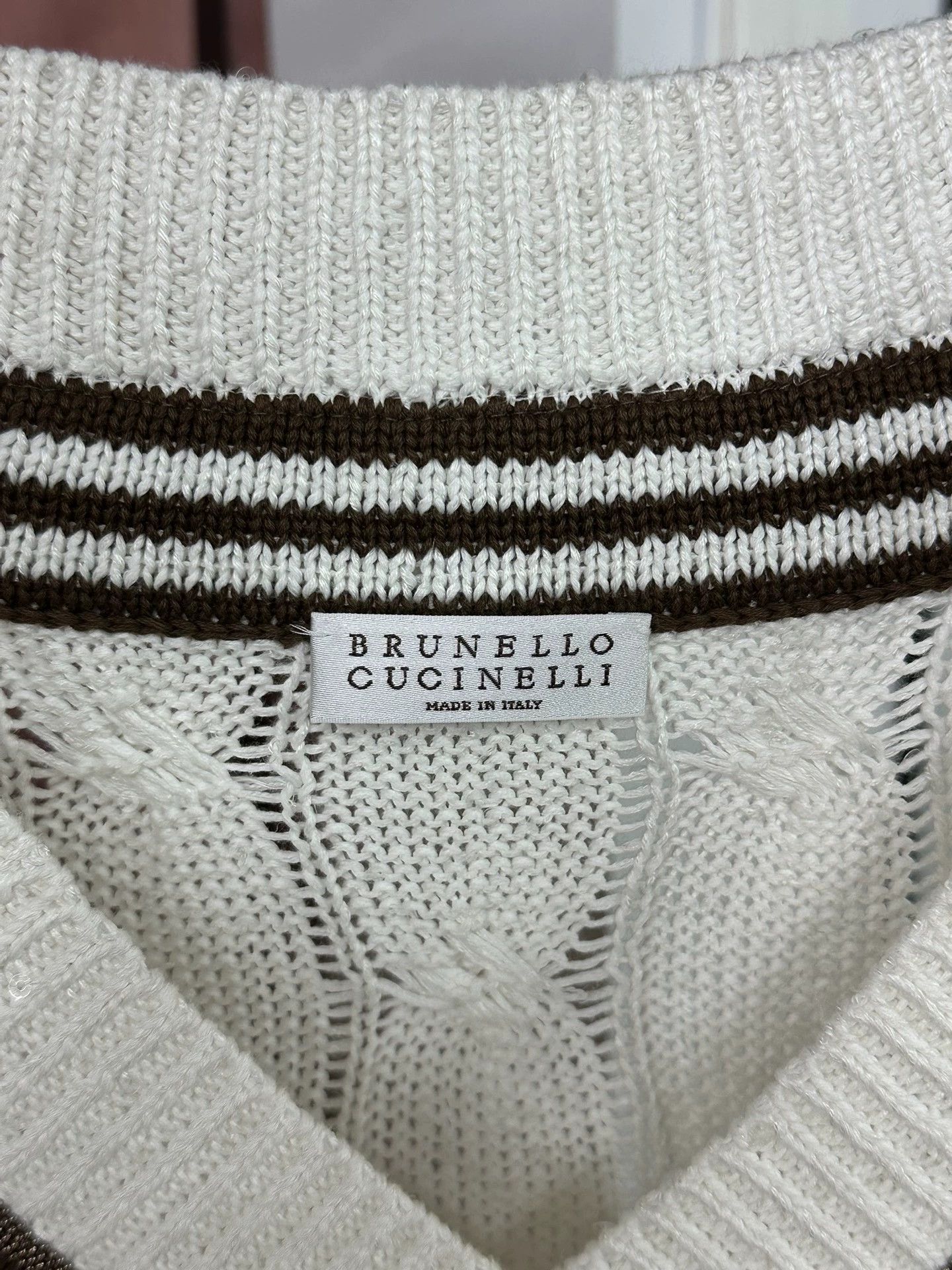 Brunello Cucinelli Brunello Cucinelli White Sequin V-Neck Sweater Size US L / EU 52-54 / 3 - 3 Thumbnail