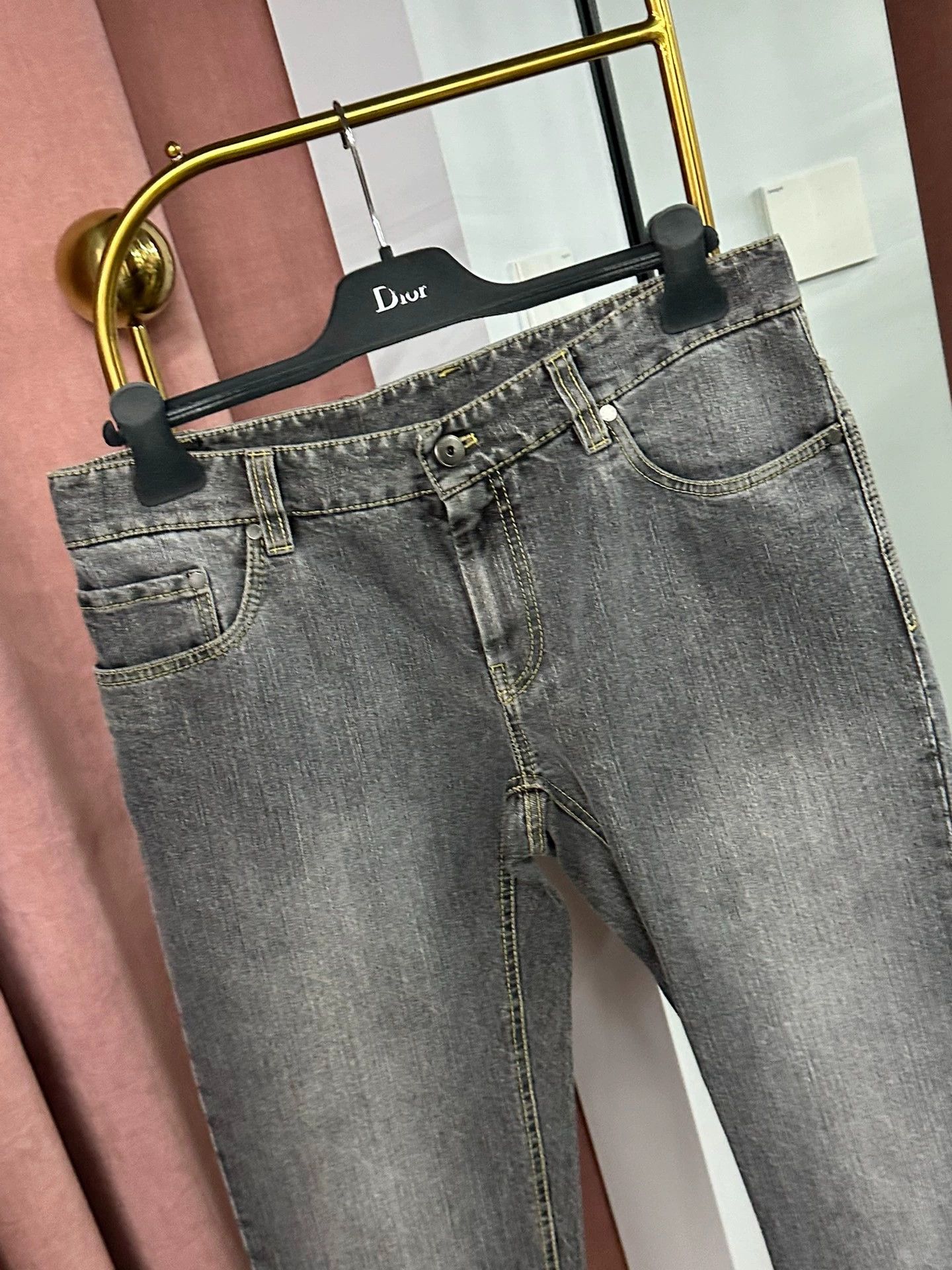 Brunello Cucinelli Brunello Cucinelli Gray Jeans with Gold Lining Size US 38 / EU 54 - 2 Thumbnail
