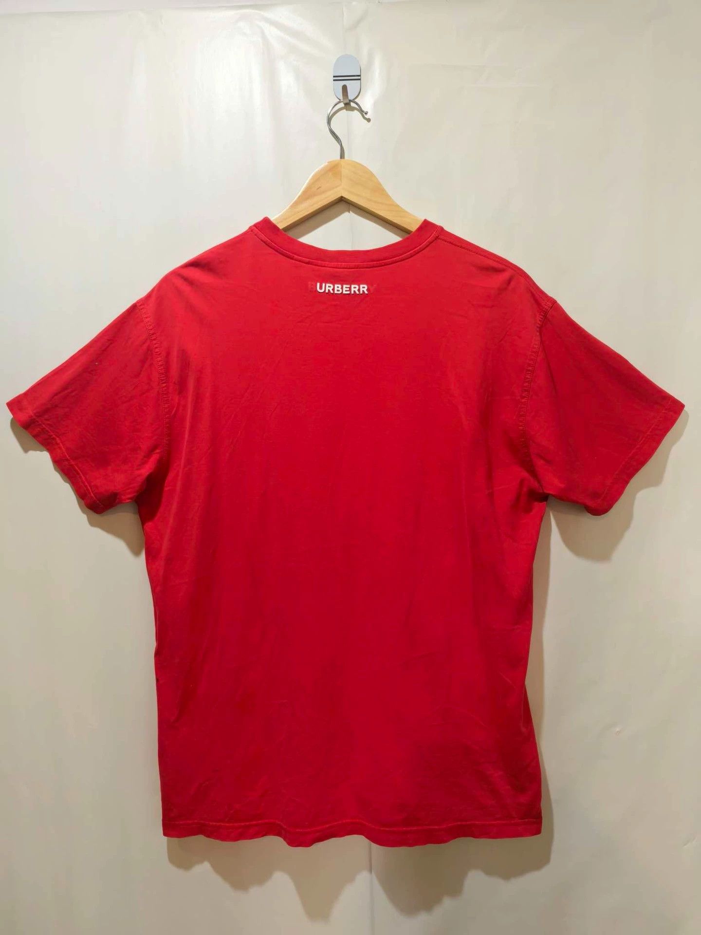 Burberry Burberry Red Crew Neck T-shirt Size US XS / EU 42 / 0 - 2 Thumbnail