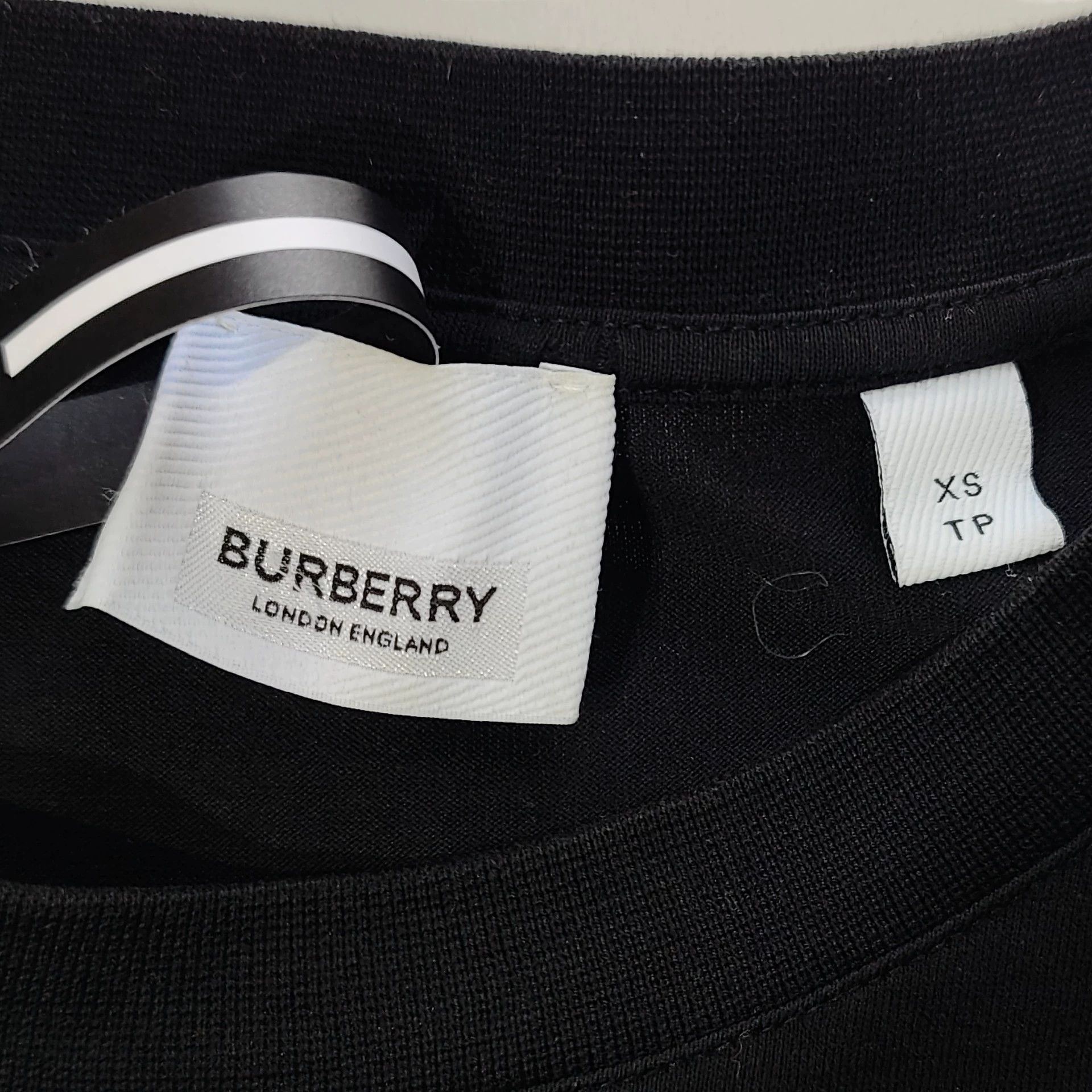 Burberry Burberry Chest Logo Black Short Sleeve Tee Size US XS / EU 42 / 0 - 4 Thumbnail