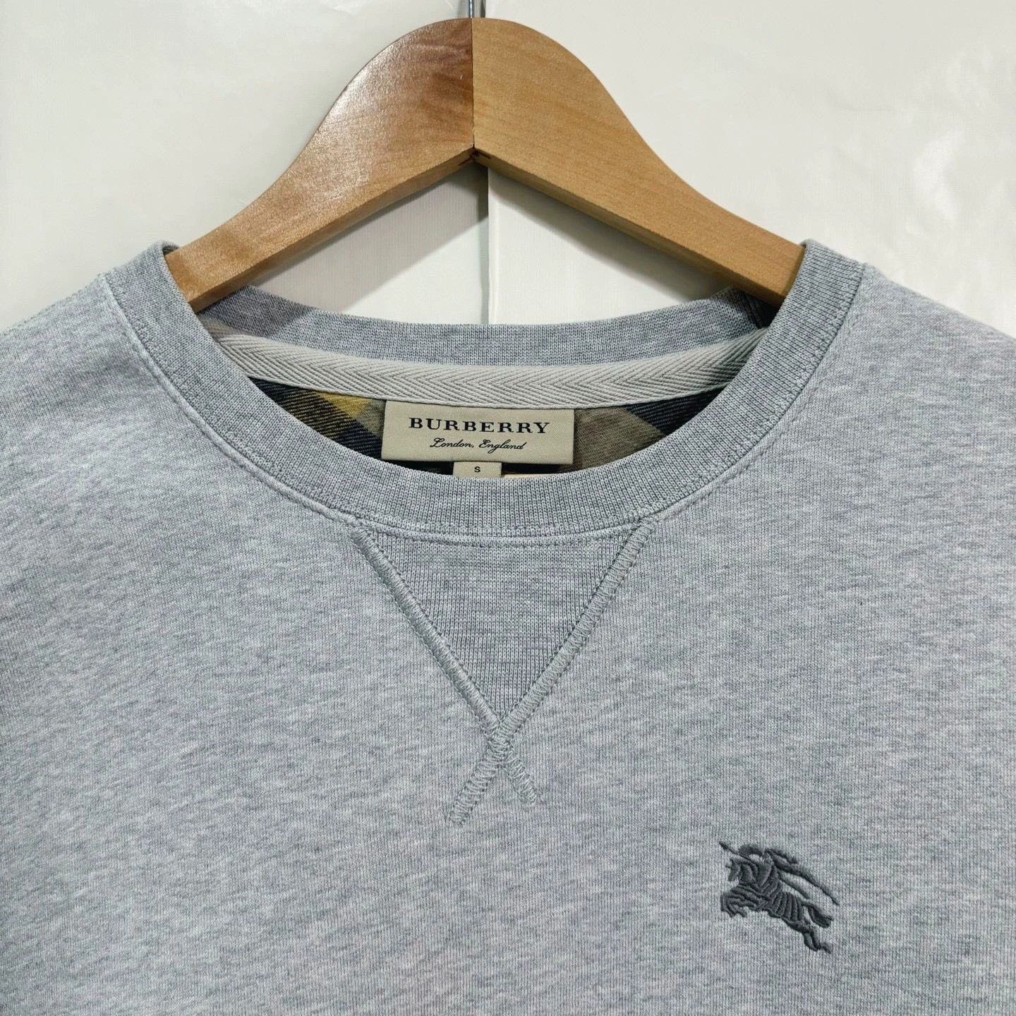 Burberry Burberry Gray Embroidered Sweatshirt S Size US S / EU 44-46 / 1 - 3 Thumbnail