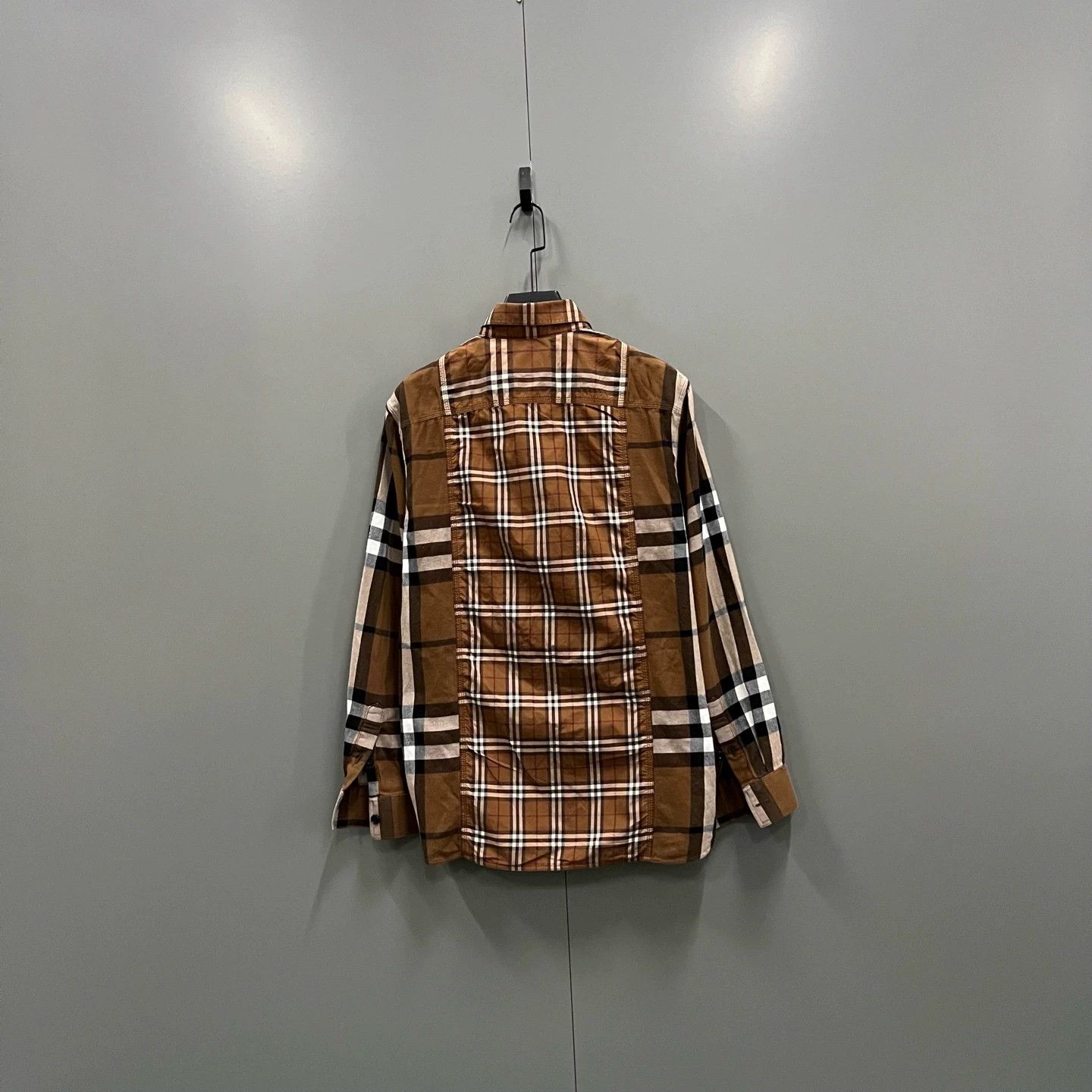 Burberry Burberry Classic Plaid Shirt Size US M / EU 48-50 / 2 - 3 Thumbnail