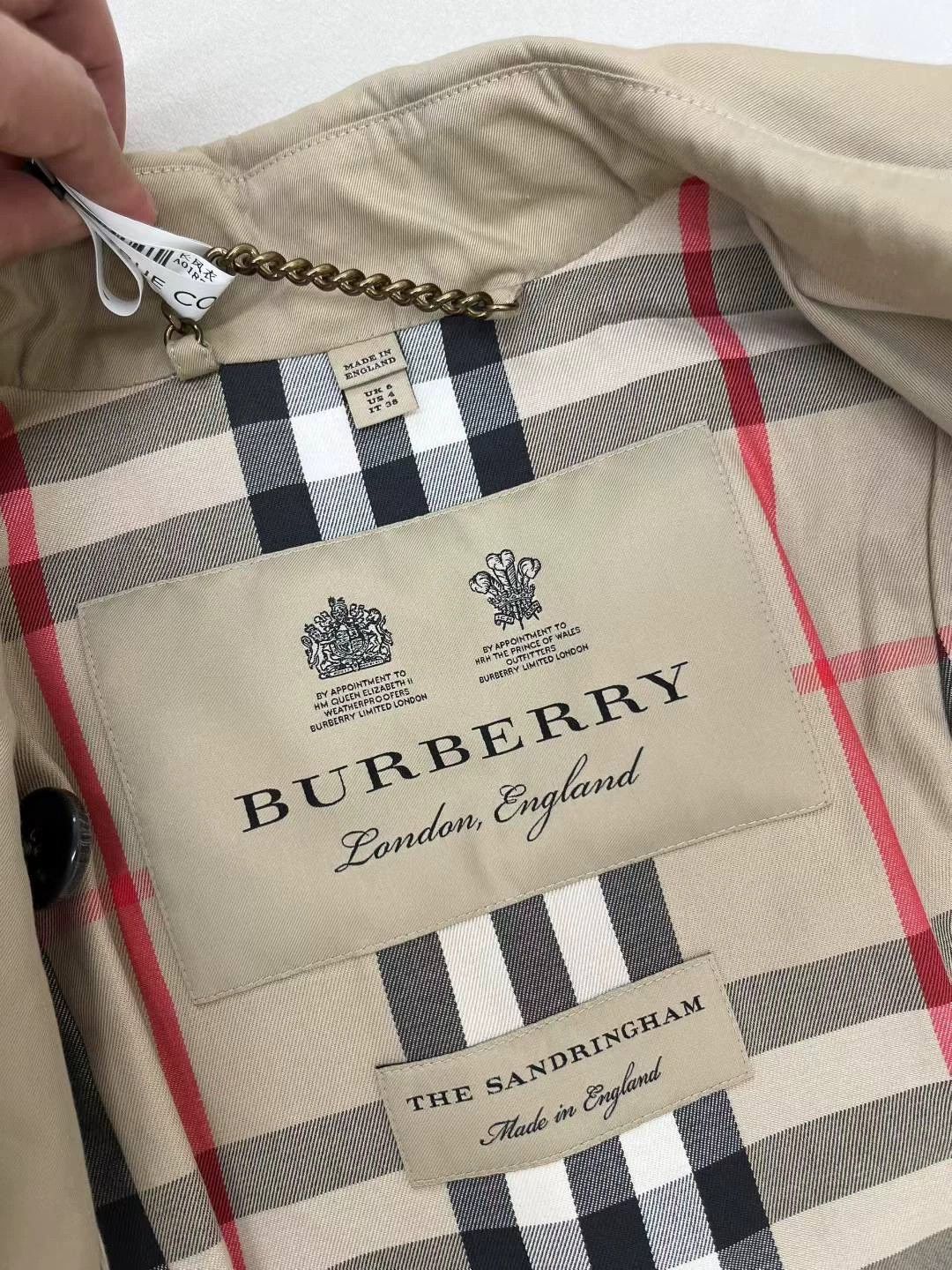 Burberry Burberry Classic Khaki Trench Coat Size US S / EU 44-46 / 1 - 5 Thumbnail