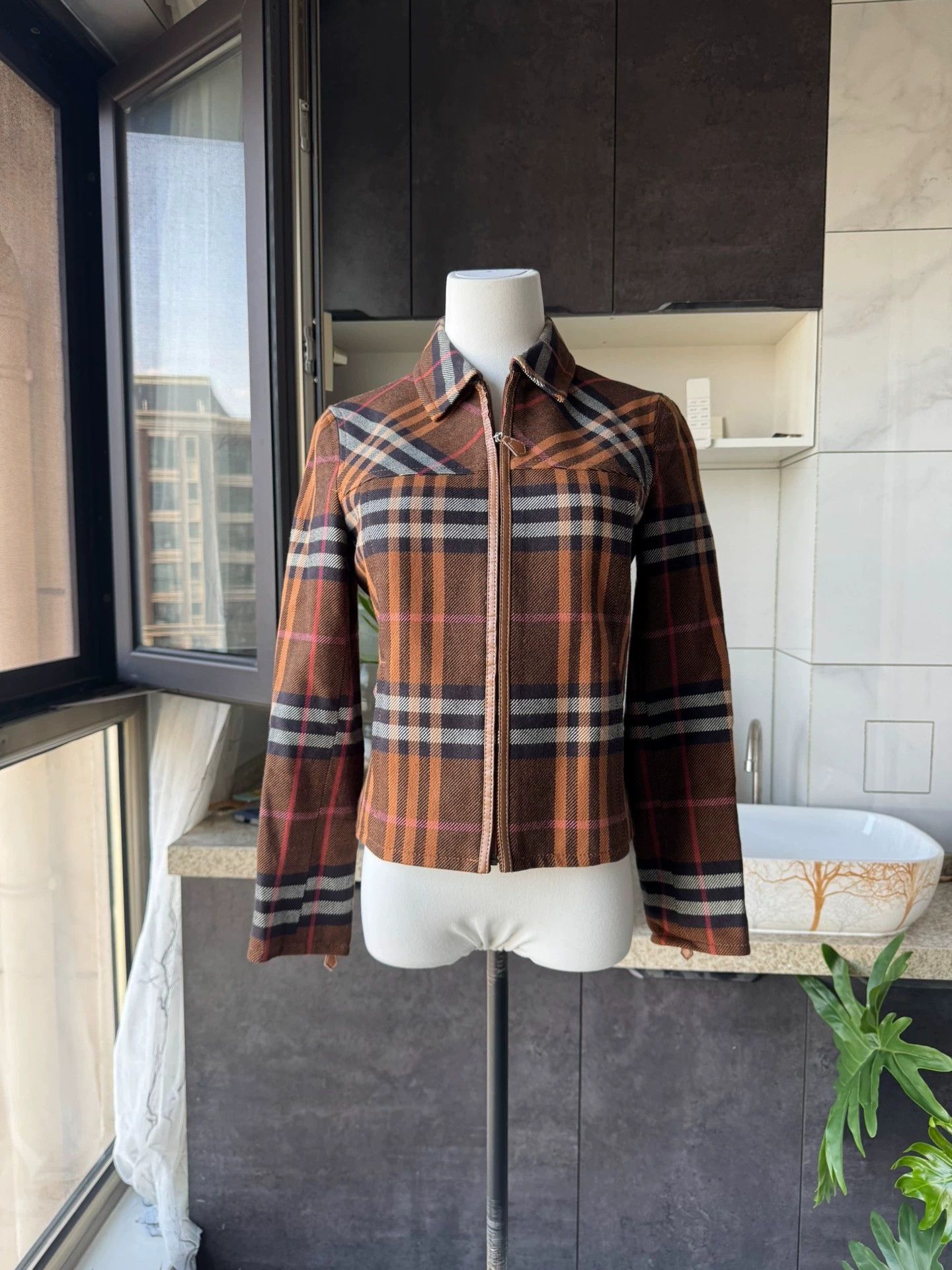 Burberry Vintage Burberry Plaid Jacket Size US XS / EU 42 / 0 - 3 Thumbnail