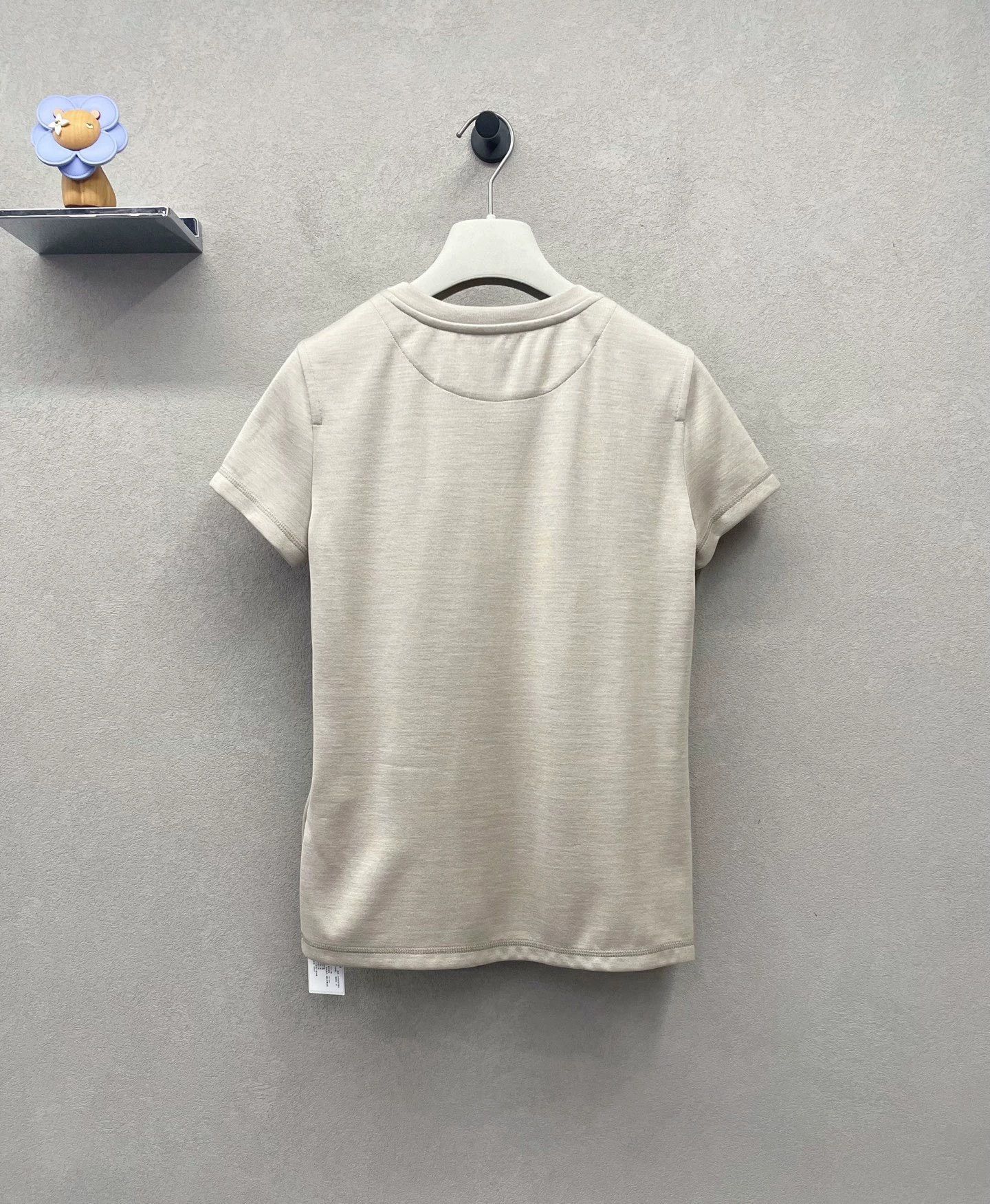 Hermes Hermes Beige Short Sleeve T-shirt Size US XS / EU 42 / 0 - 2 Thumbnail
