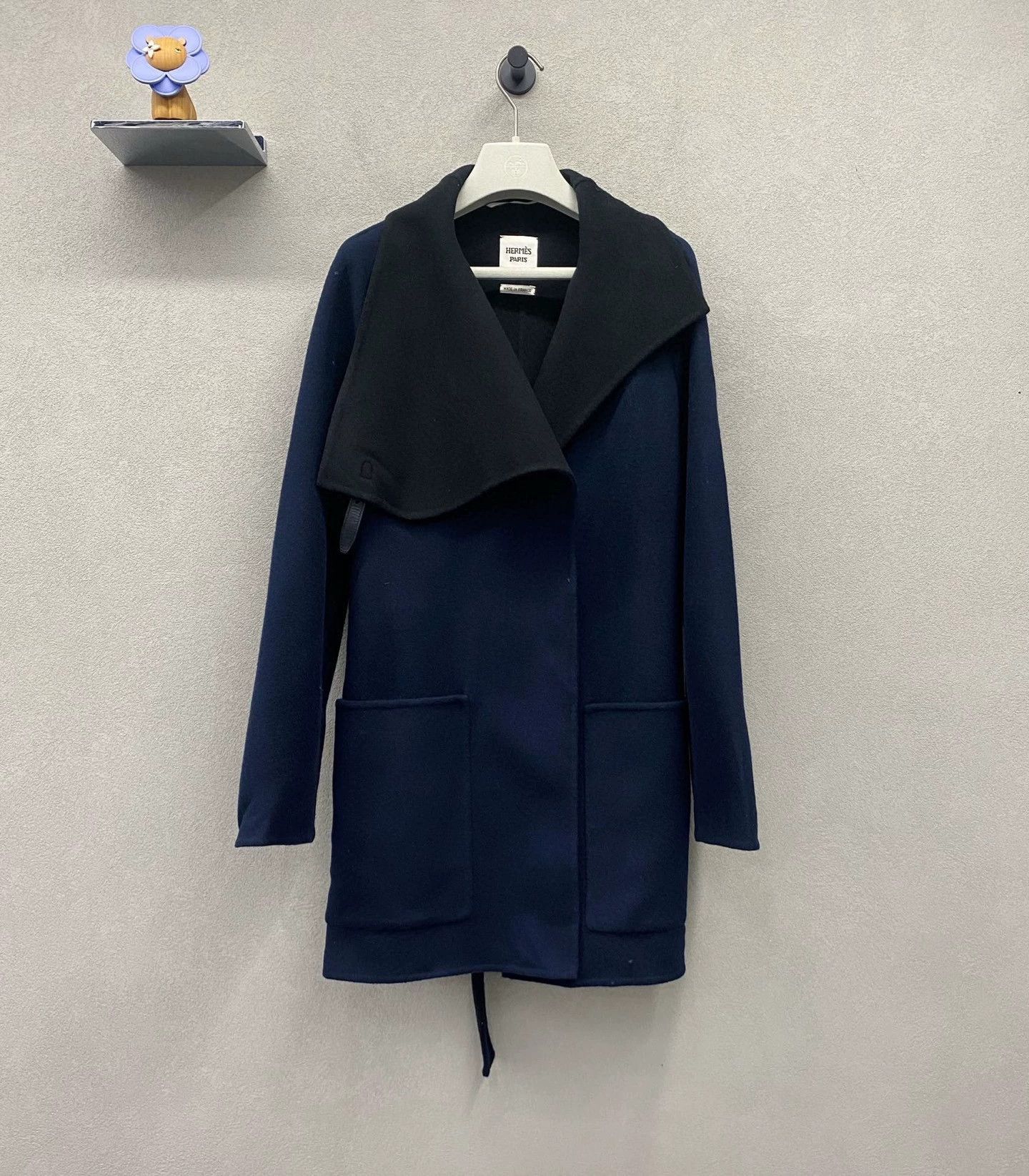 Hermes Hermès Double-Sided Cashmere Coat Size US M / EU 48-50 / 2 - 2 Thumbnail