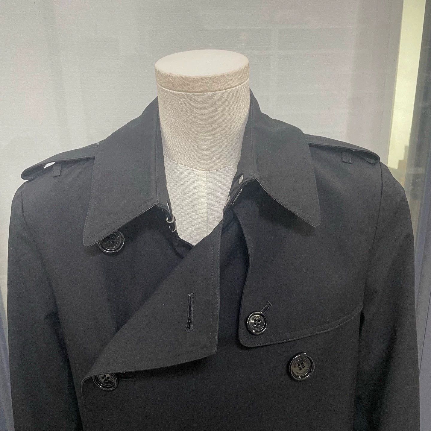 Burberry Burberry Black Double-Breasted Trench Coat Size US XS / EU 42 / 0 - 3 Thumbnail