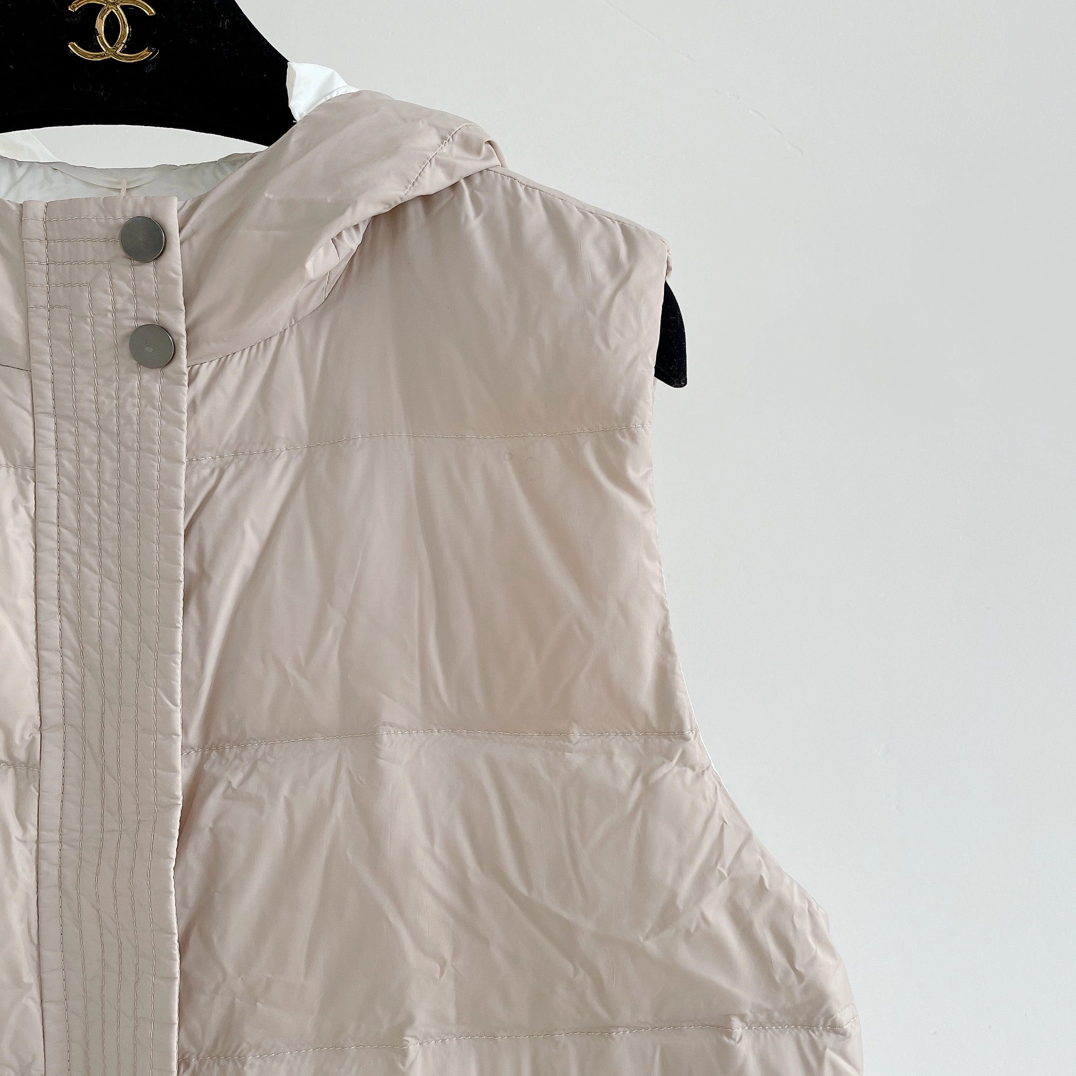 Brunello Cucinelli Brunello Cucinelli Beige Down Vest Size US M / EU 48-50 / 2 - 3 Thumbnail