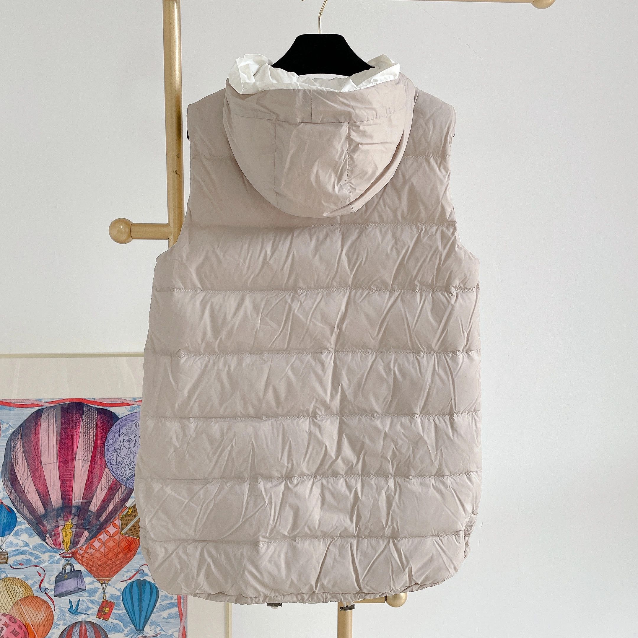 Brunello Cucinelli Brunello Cucinelli Beige Down Vest Size US M / EU 48-50 / 2 - 2 Thumbnail