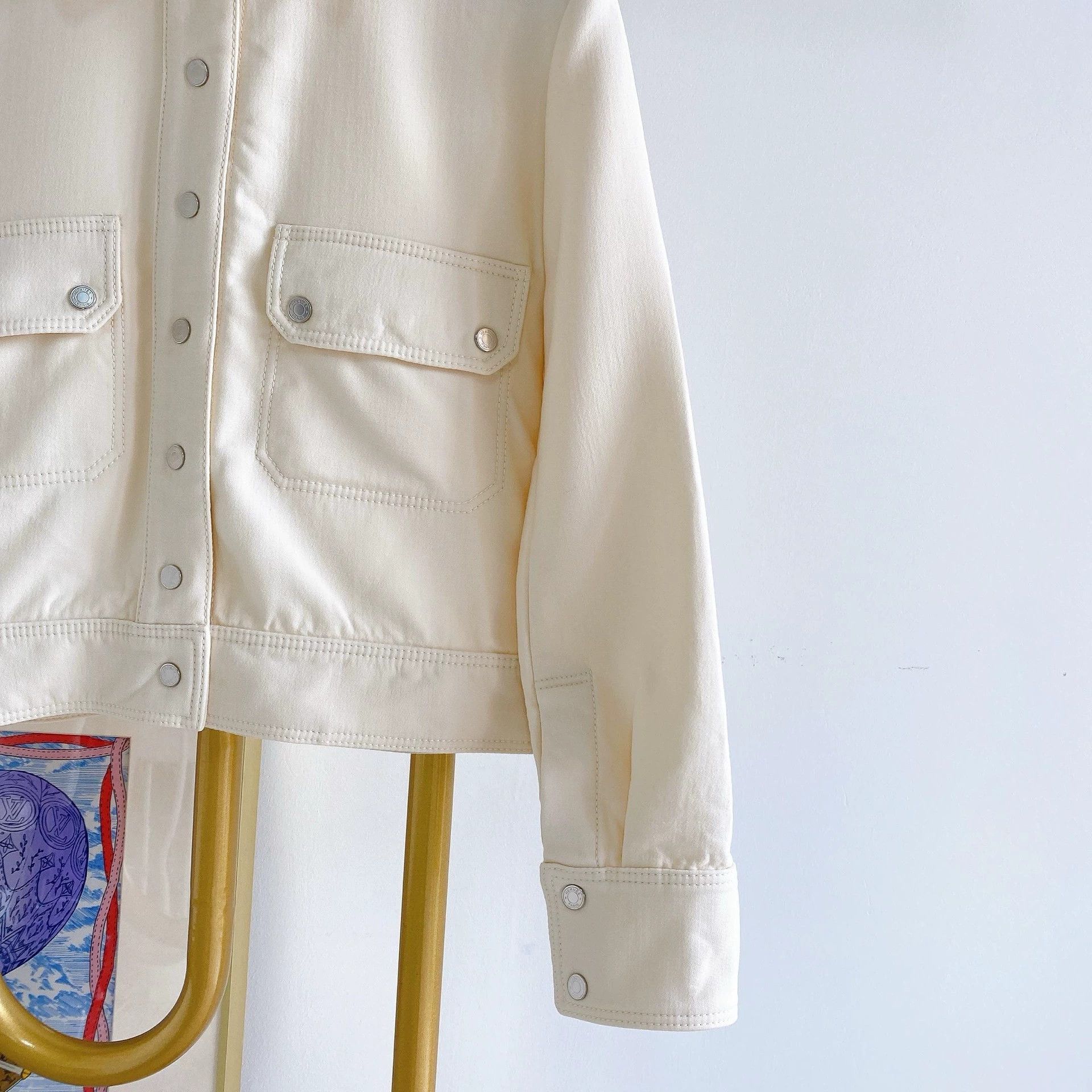 Hermes Hermes White Jacket Size 34 Size US S / EU 44-46 / 1 - 4 Thumbnail