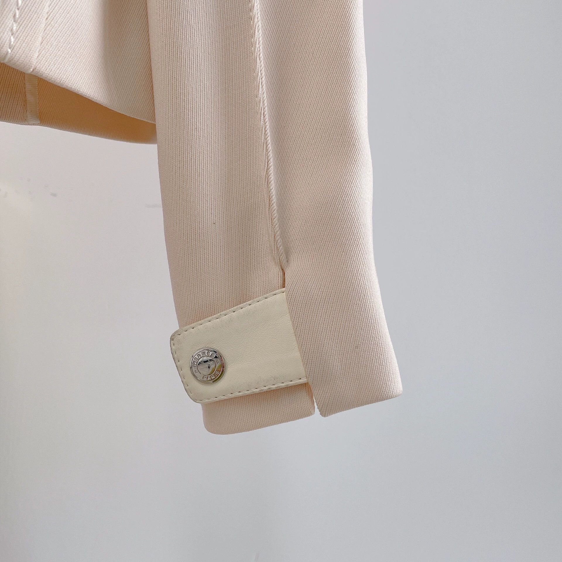Hermes Hermes Beige Wool Coat Jacket Size US S / EU 44-46 / 1 - 5 Thumbnail
