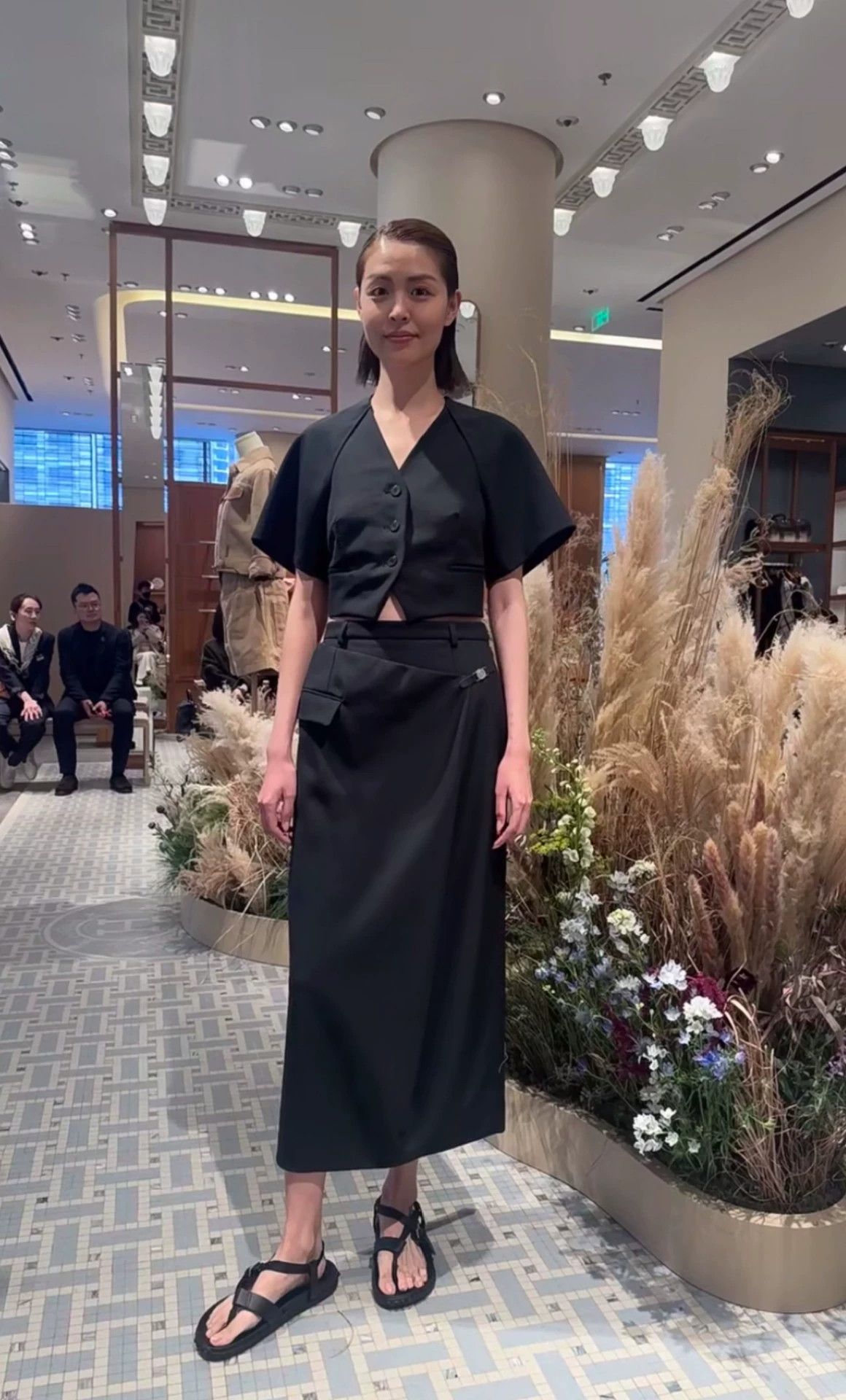 Hermes Hermes 2024 SS Runway Navy Skirt Size US 34 / EU 50 - 9 Thumbnail