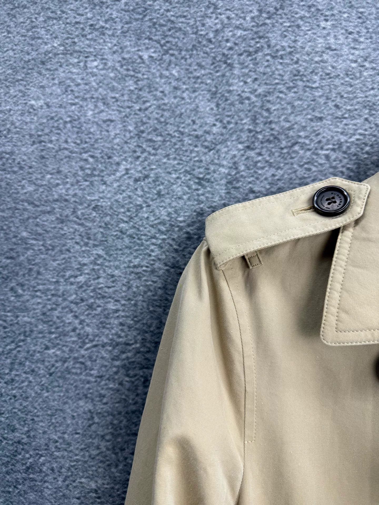 Burberry Burberry Classic Trench Coat UK6 Size US XS / EU 42 / 0 - 3 Thumbnail