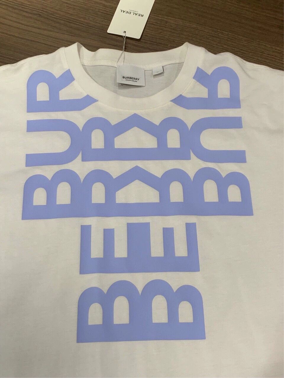 Burberry Burberry White Logo Print Cotton T-Shirt Size US M / EU 48-50 / 2 - 6 Thumbnail