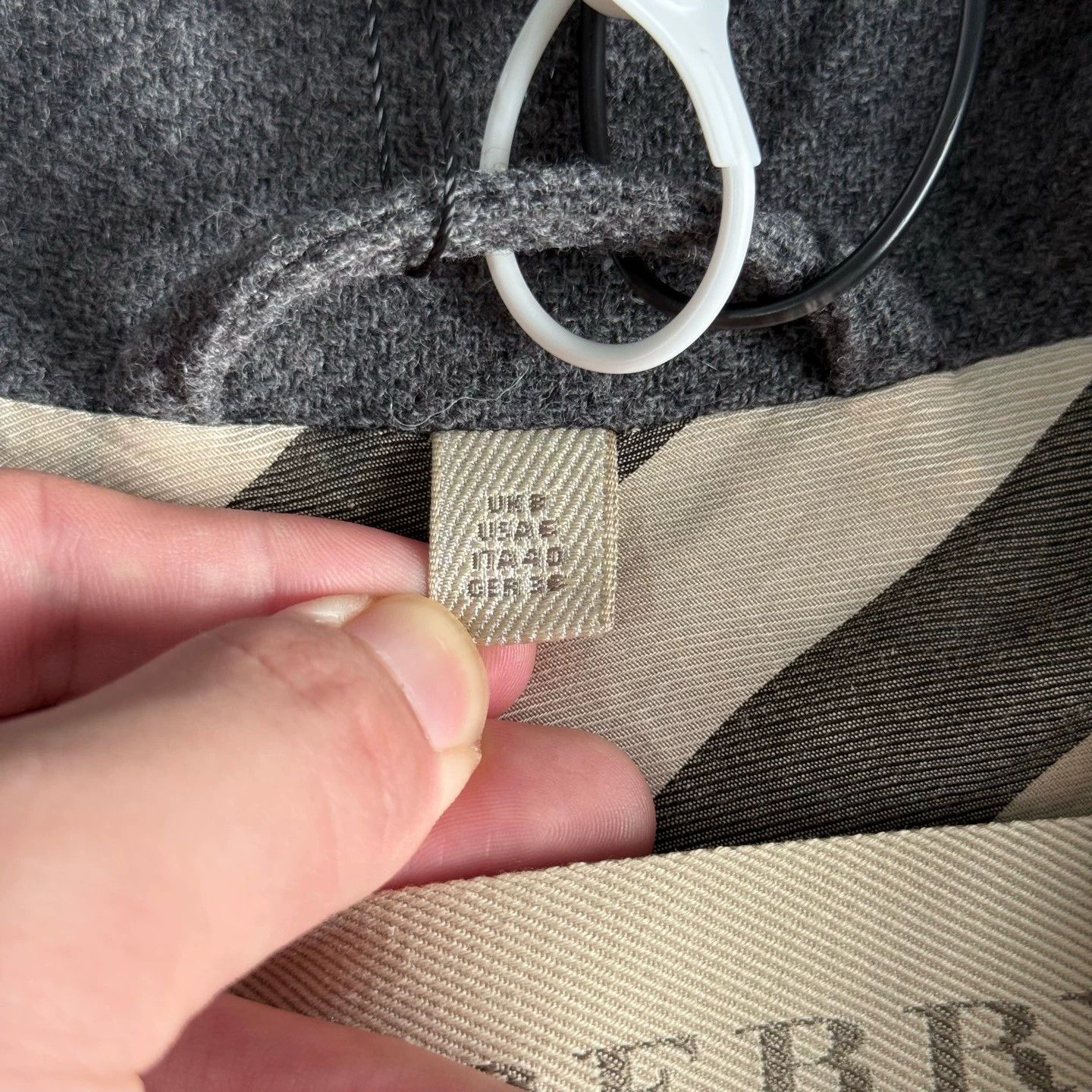 Burberry Burberry Gray Wool Coat UK8 Size US M / EU 48-50 / 2 - 4 Thumbnail