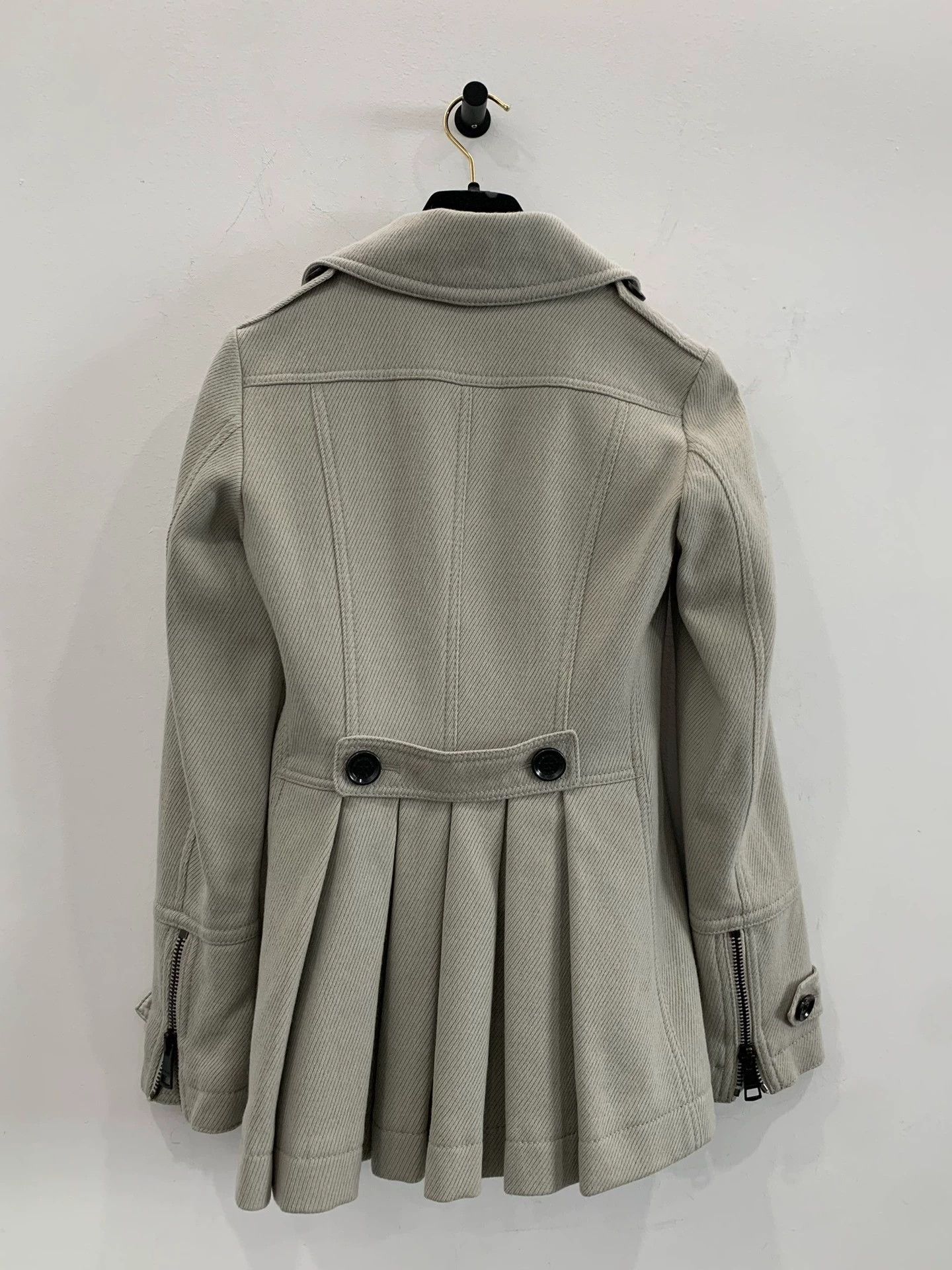 Burberry Burberry Classic Gray Wool Short Trench Coat Size US S / EU 44-46 / 1 - 2 Thumbnail