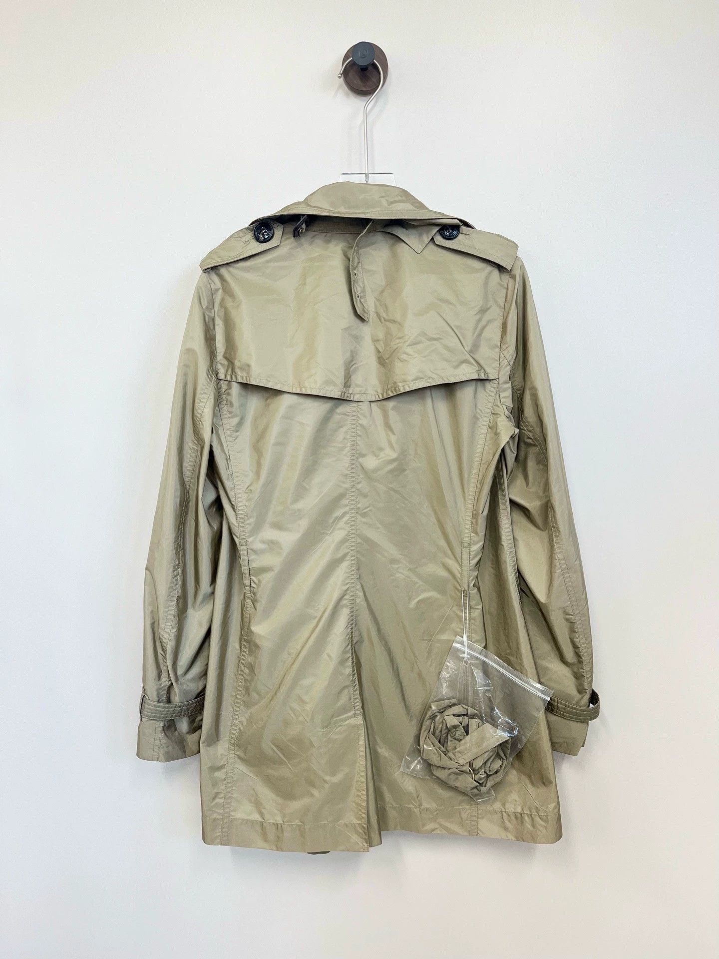 Burberry Burberry Beige Double-Breasted Trench Coat Size US M / EU 48-50 / 2 - 2 Thumbnail