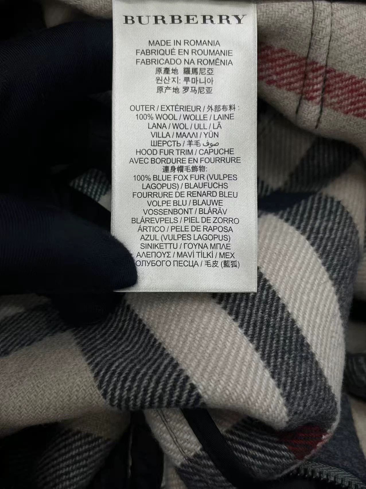Burberry Burberry Gray Wool Coat with Fur Collar Size US XS / EU 42 / 0 - 5 Thumbnail