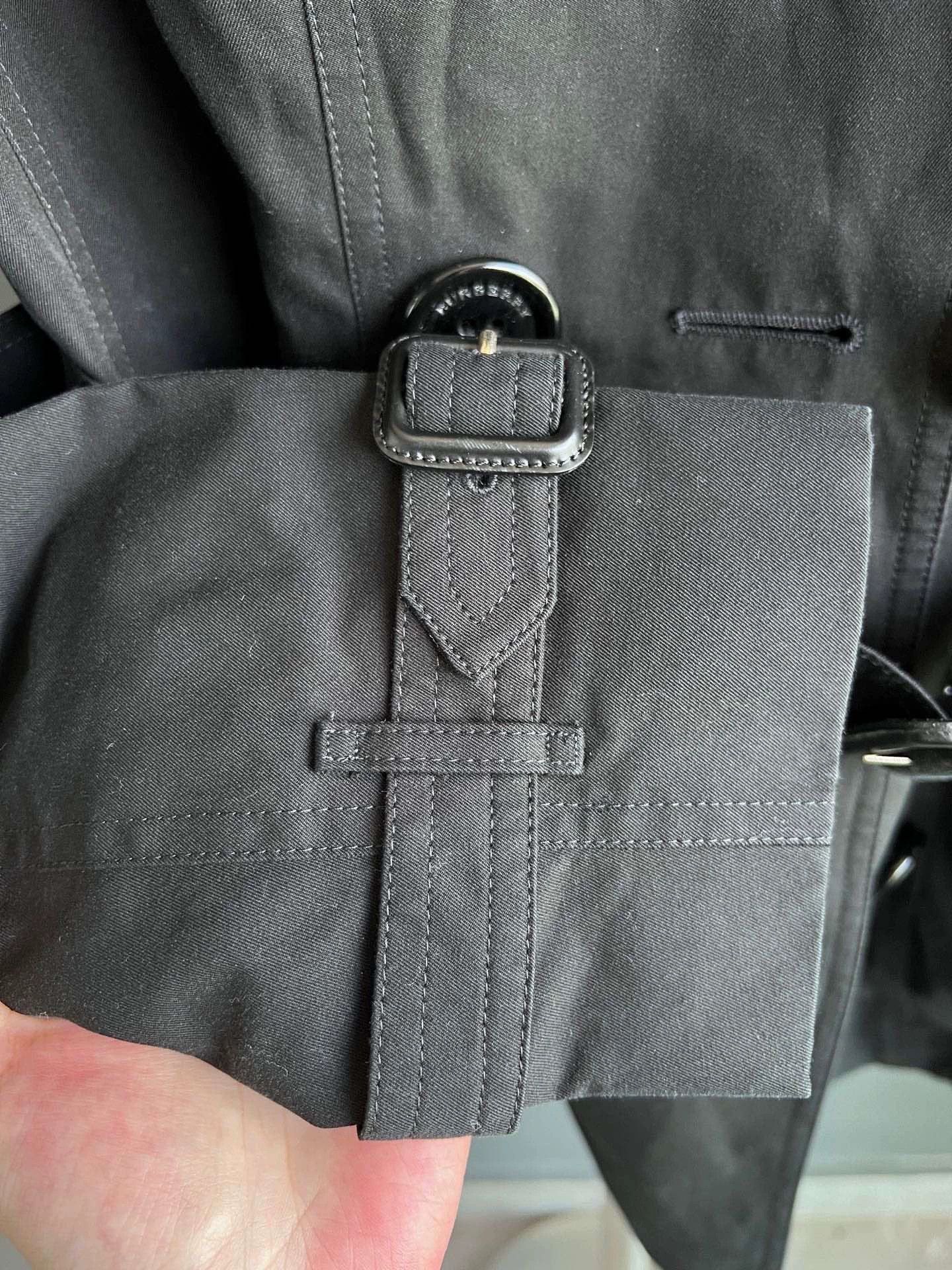 Burberry Burberry Black Trench Coat with Belt Size US XS / EU 42 / 0 - 8 Thumbnail