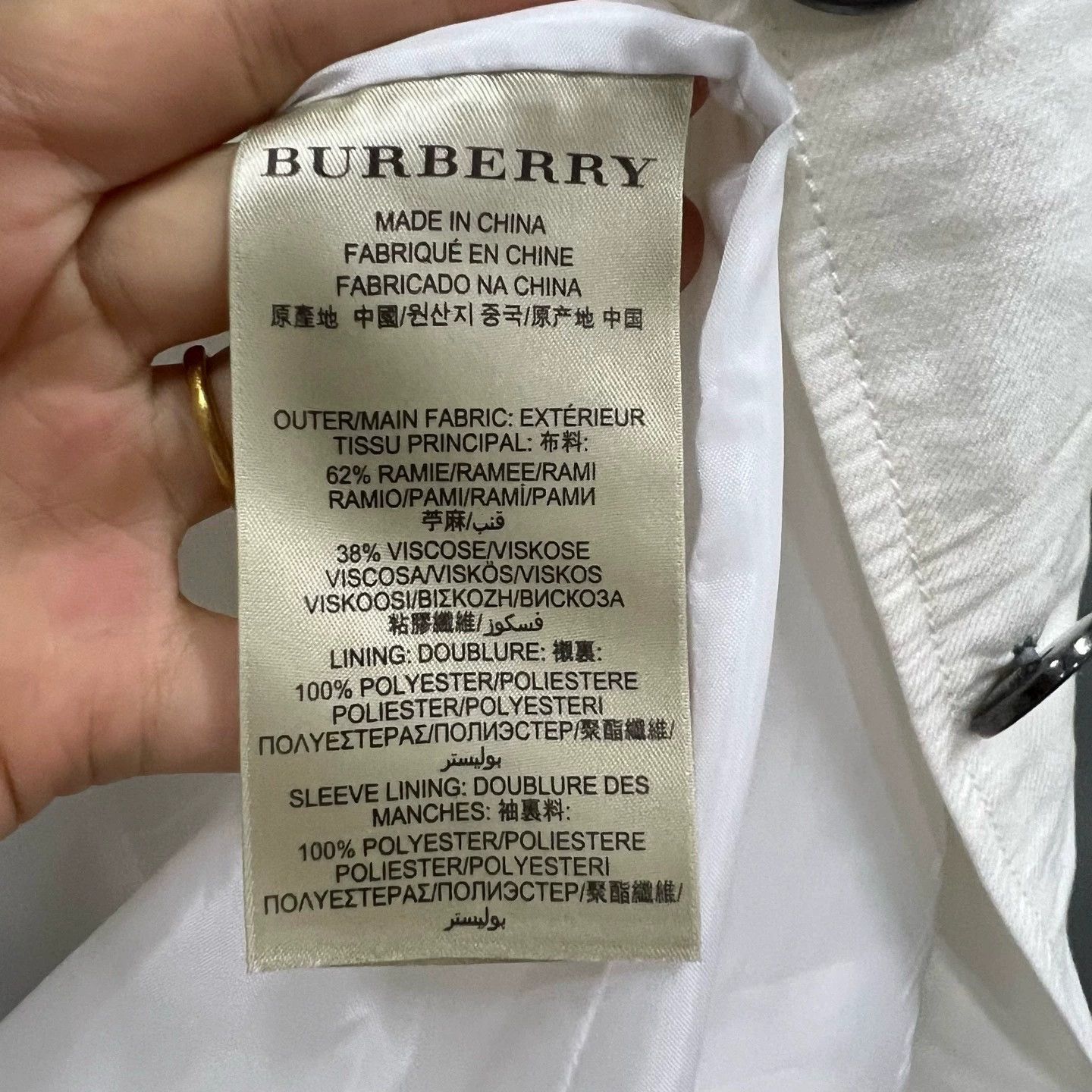 Burberry Burberry White Outerwear Jacket Size US S / EU 44-46 / 1 - 3 Thumbnail