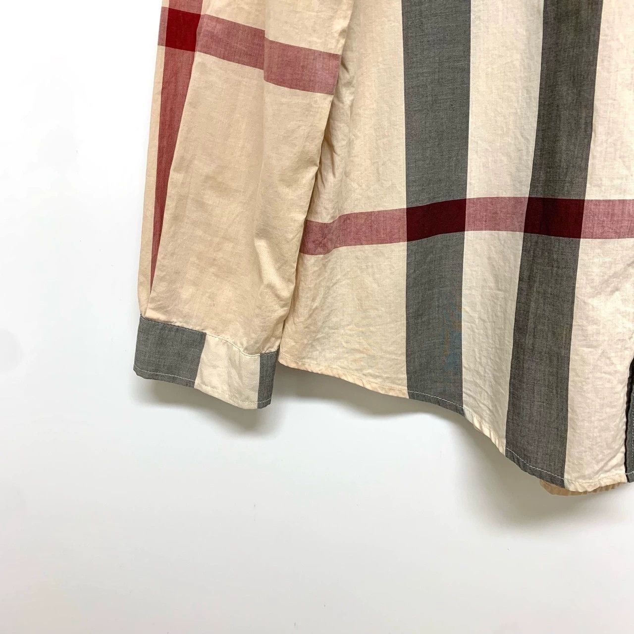 Burberry Burberry Classic Check Button-Up Shirt Size US S / EU 44-46 / 1 - 7 Thumbnail