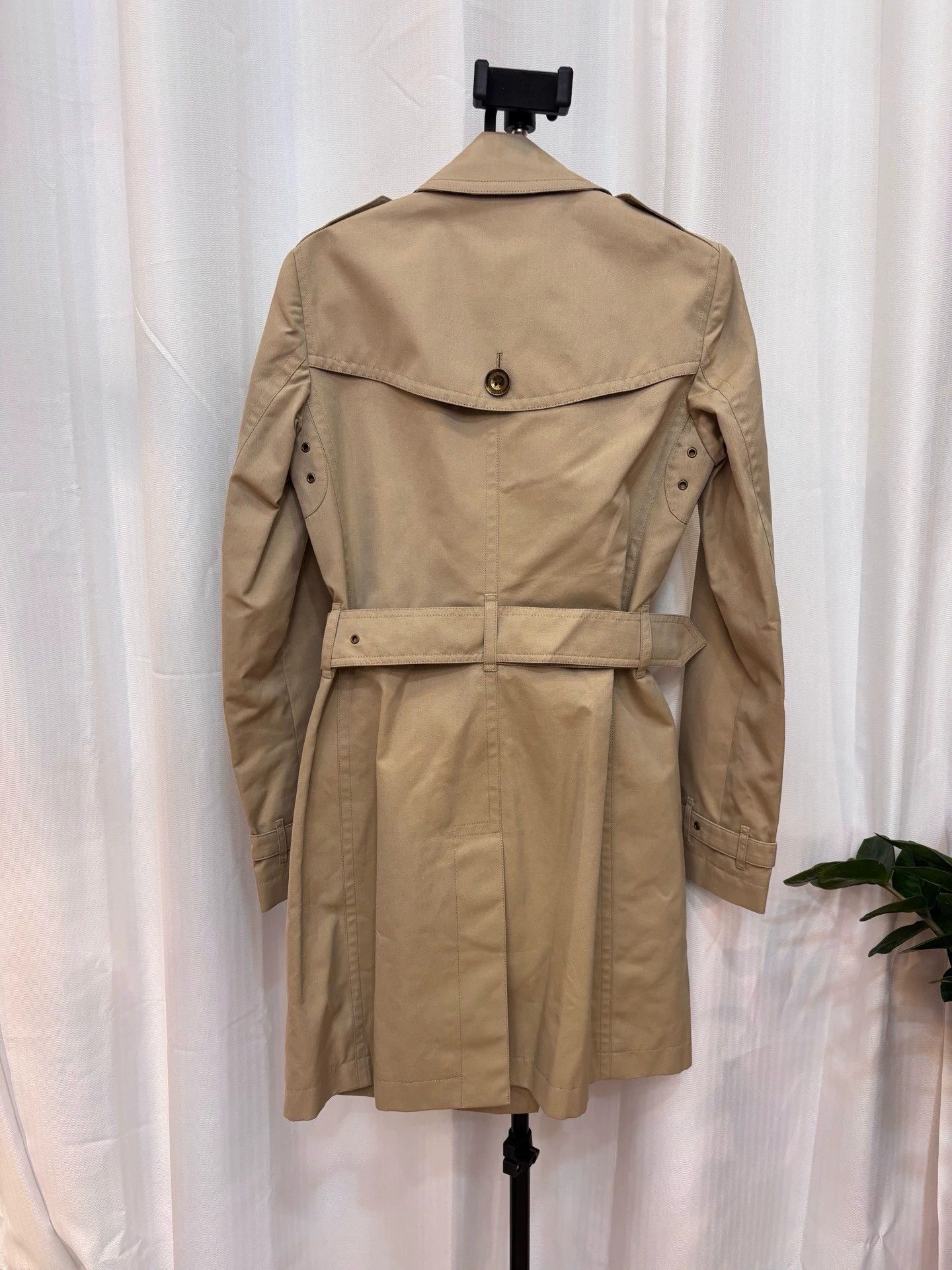 Burberry Burberry Women's Classic Trench Coat Size US M / EU 48-50 / 2 - 2 Thumbnail