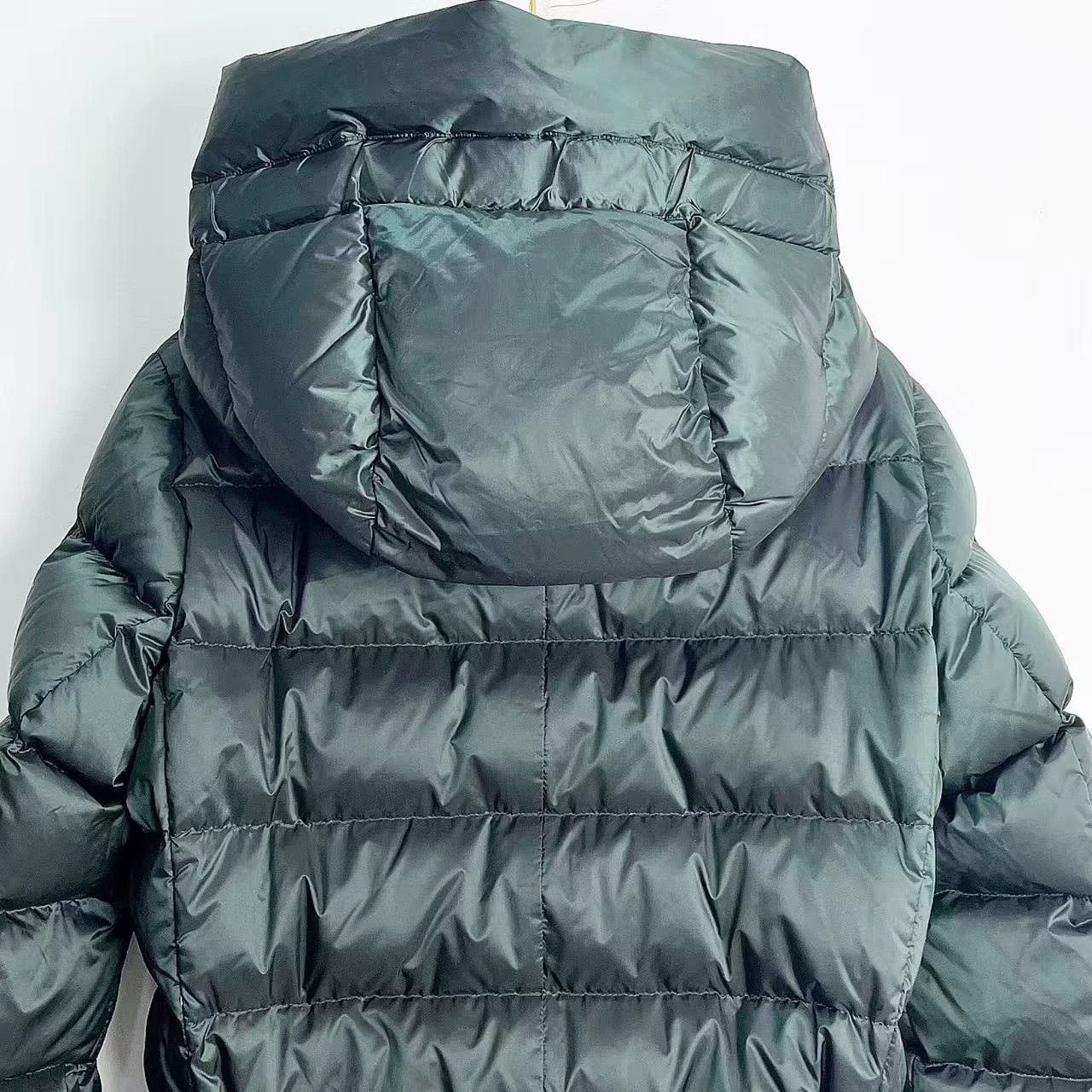 Burberry Burberry Women's Mid-Length Hooded Down Coat Size US XS / EU 42 / 0 - 6 Thumbnail