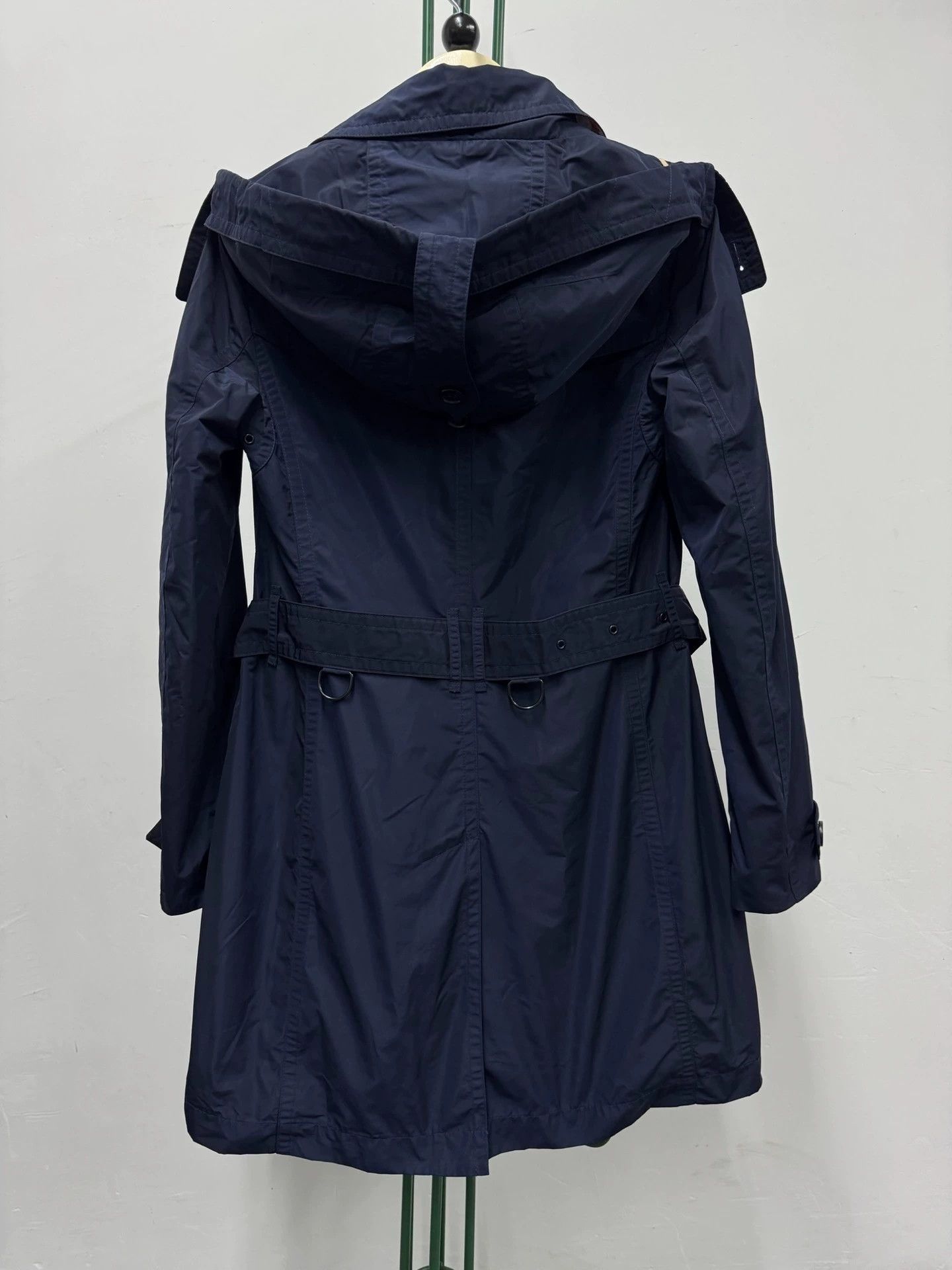 Burberry Burberry Classic Double-Breasted Trench Coat Size US XS / EU 42 / 0 - 2 Thumbnail