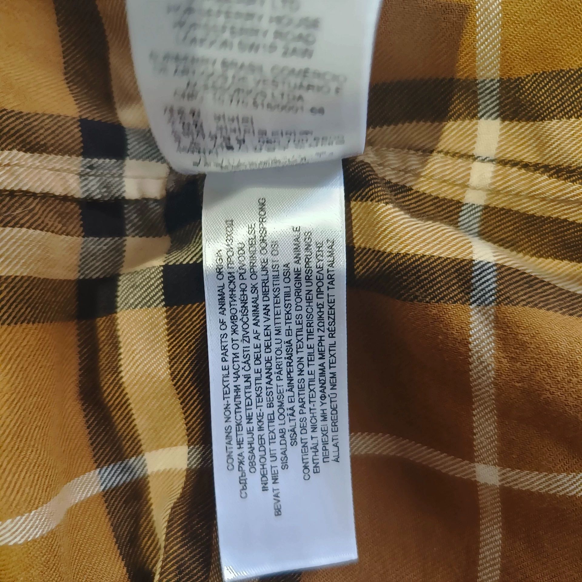 Burberry Burberry Classic Plaid Shirt S Size US S / EU 44-46 / 1 - 7 Thumbnail