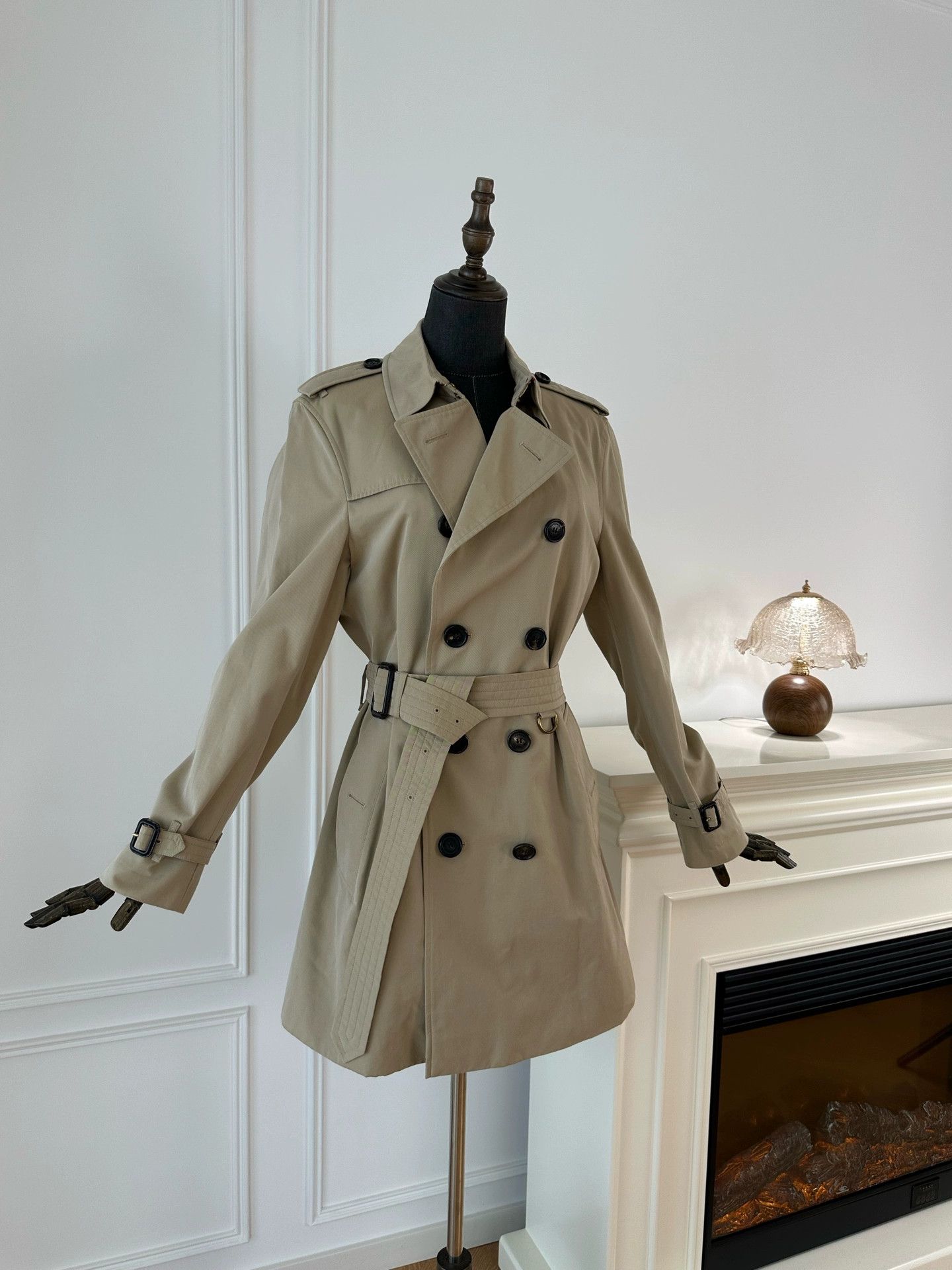 Burberry Burberry Chelsea Double-Breasted Trench Coat Size US XL / EU 56 / 4 - 8 Thumbnail