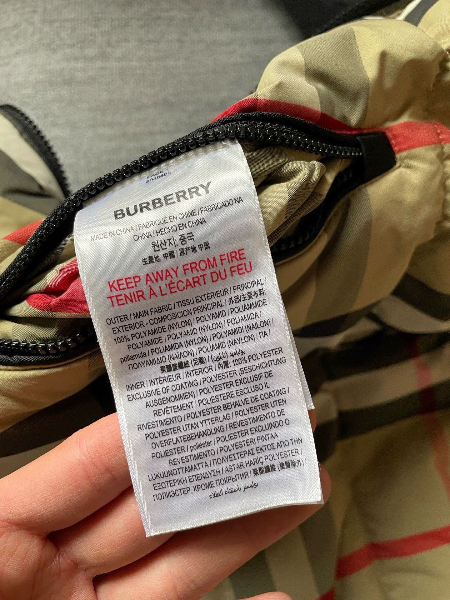 Burberry Burberry Check Long Down Coat 12Y Size US XS / EU 42 / 0 - 8 Thumbnail