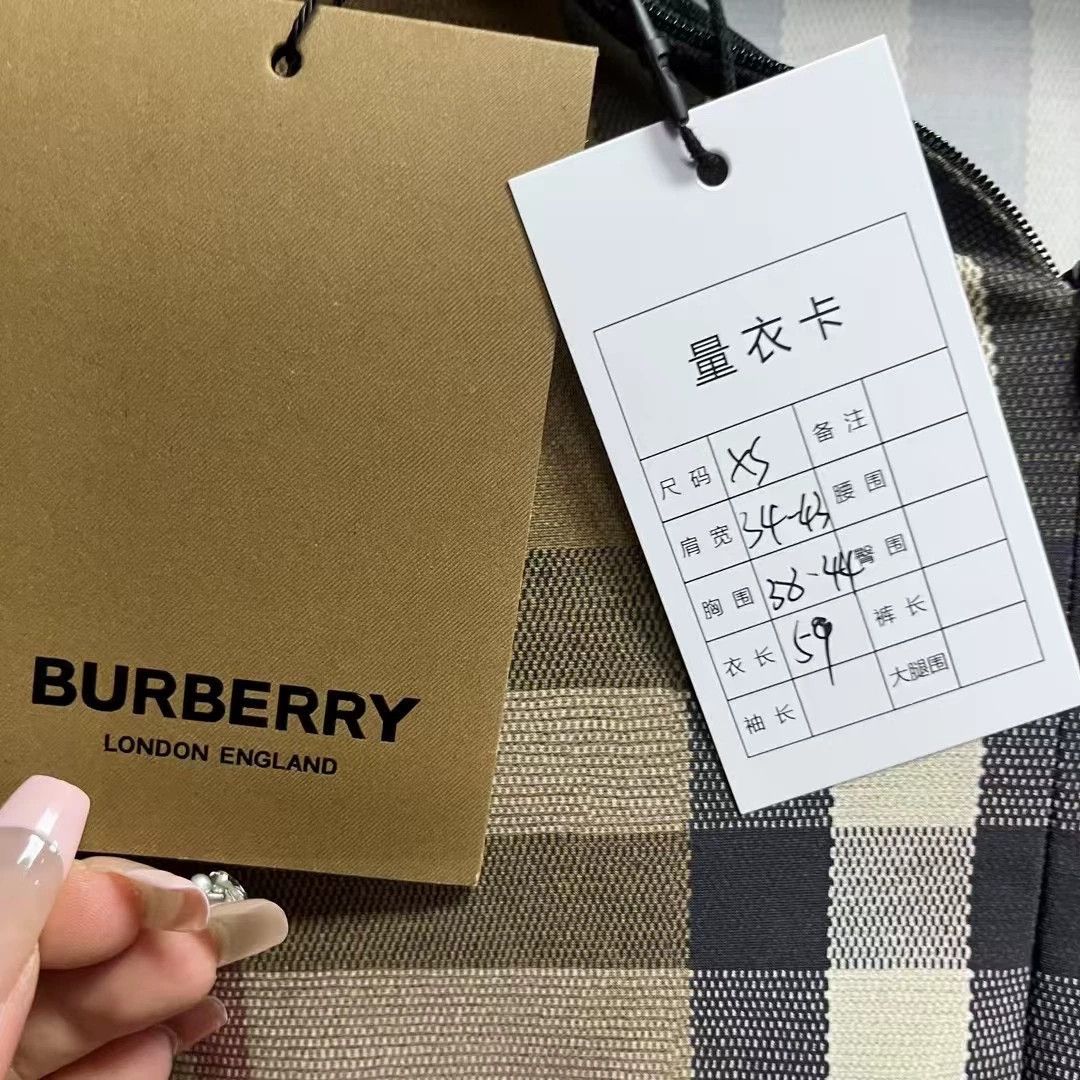 Burberry Burberry Slim Fit Turtleneck Long Sleeve Size US XS / EU 42 / 0 - 5 Thumbnail