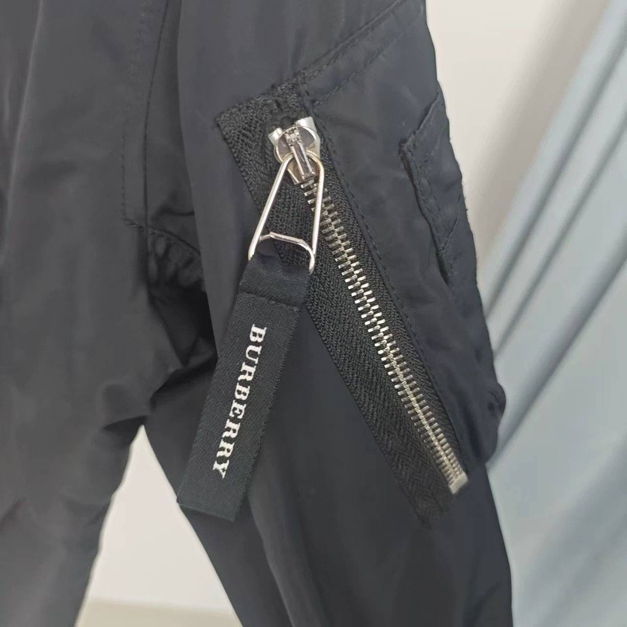 Burberry Burberry Black Bomber Jacket Size US S / EU 44-46 / 1 - 3 Thumbnail