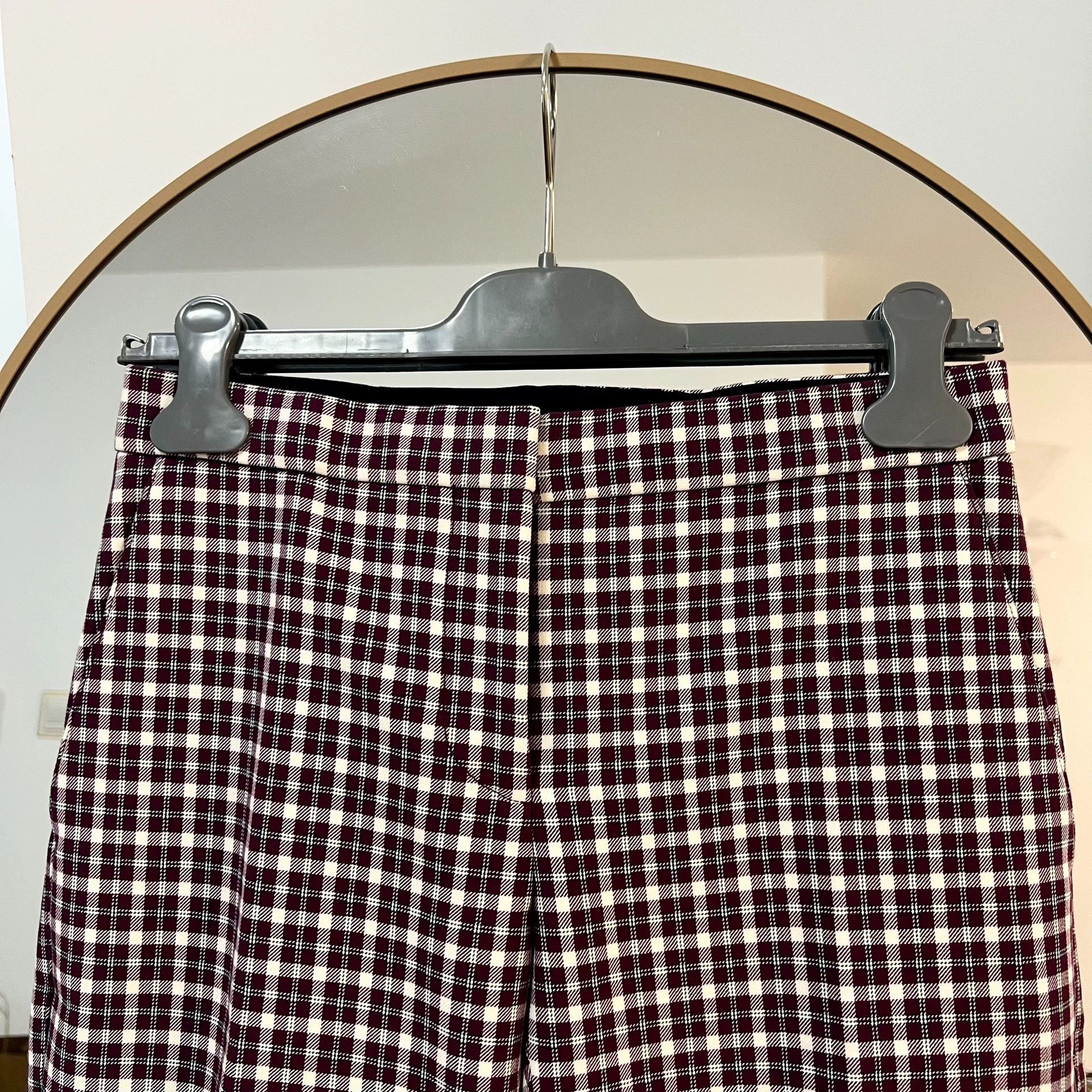 Burberry Burberry Women's Plaid Winter Trousers Size US 26 / EU 42 - 2 Thumbnail