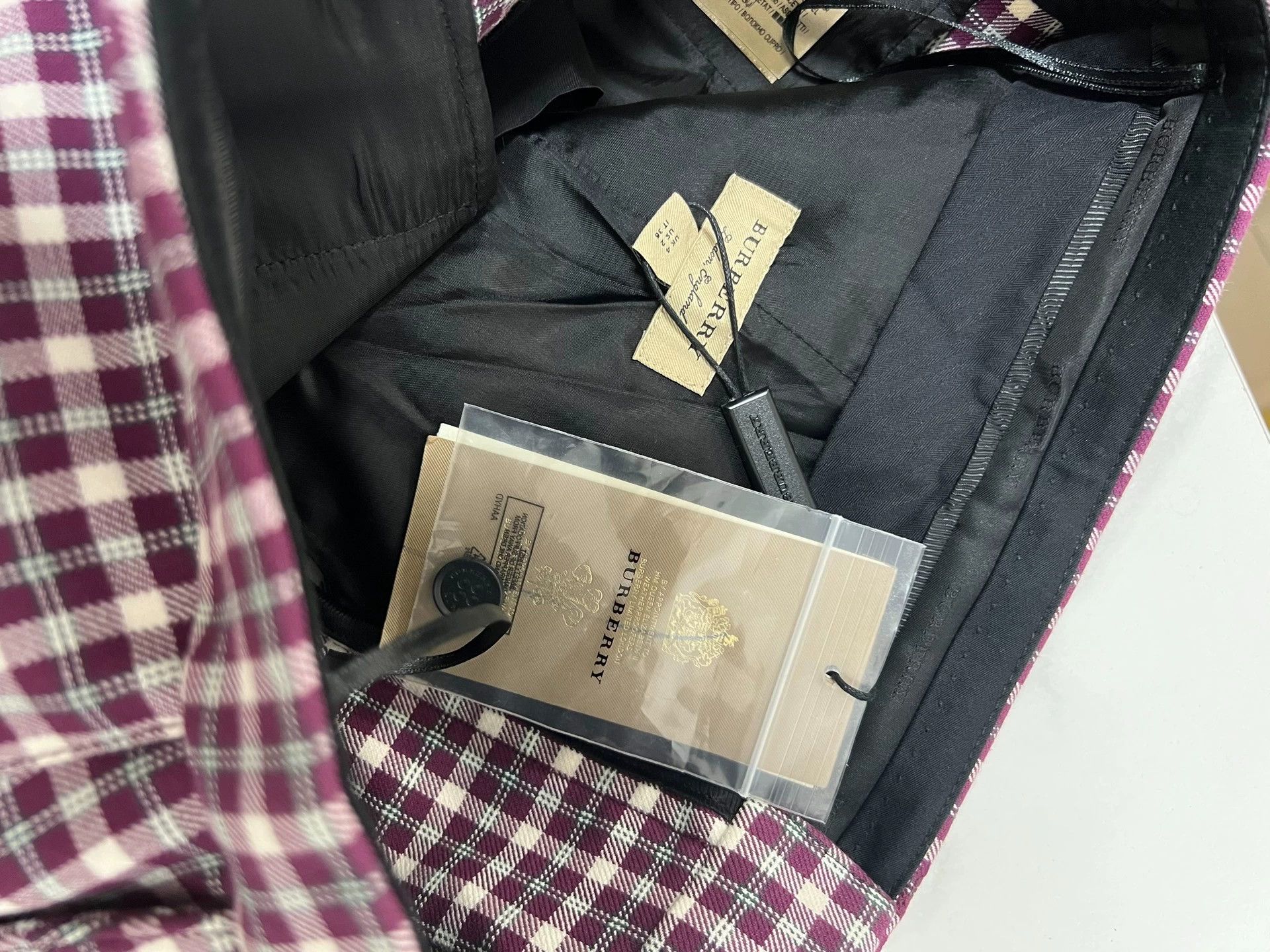 Burberry Burberry Women's Plaid Winter Trousers Size US 26 / EU 42 - 8 Thumbnail