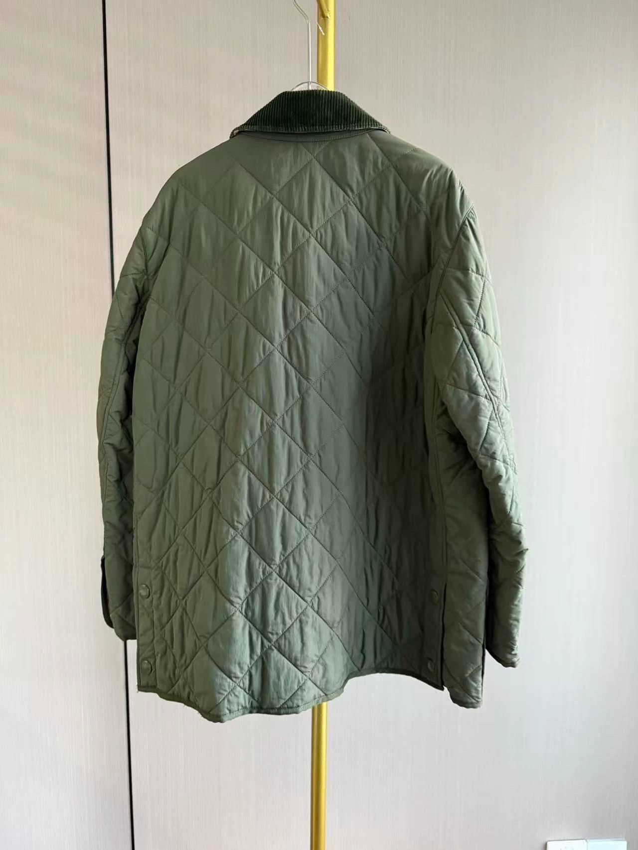 Burberry Burberry Quilted Temperature Control Barn Jacket Size US XL / EU 56 / 4 - 3 Thumbnail