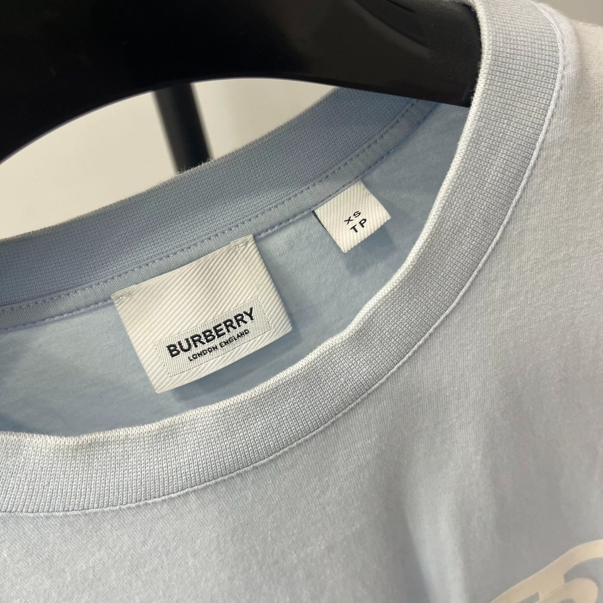 Burberry BURBERRY TB Print Short Sleeve Tee Size US XS / EU 42 / 0 - 3 Thumbnail