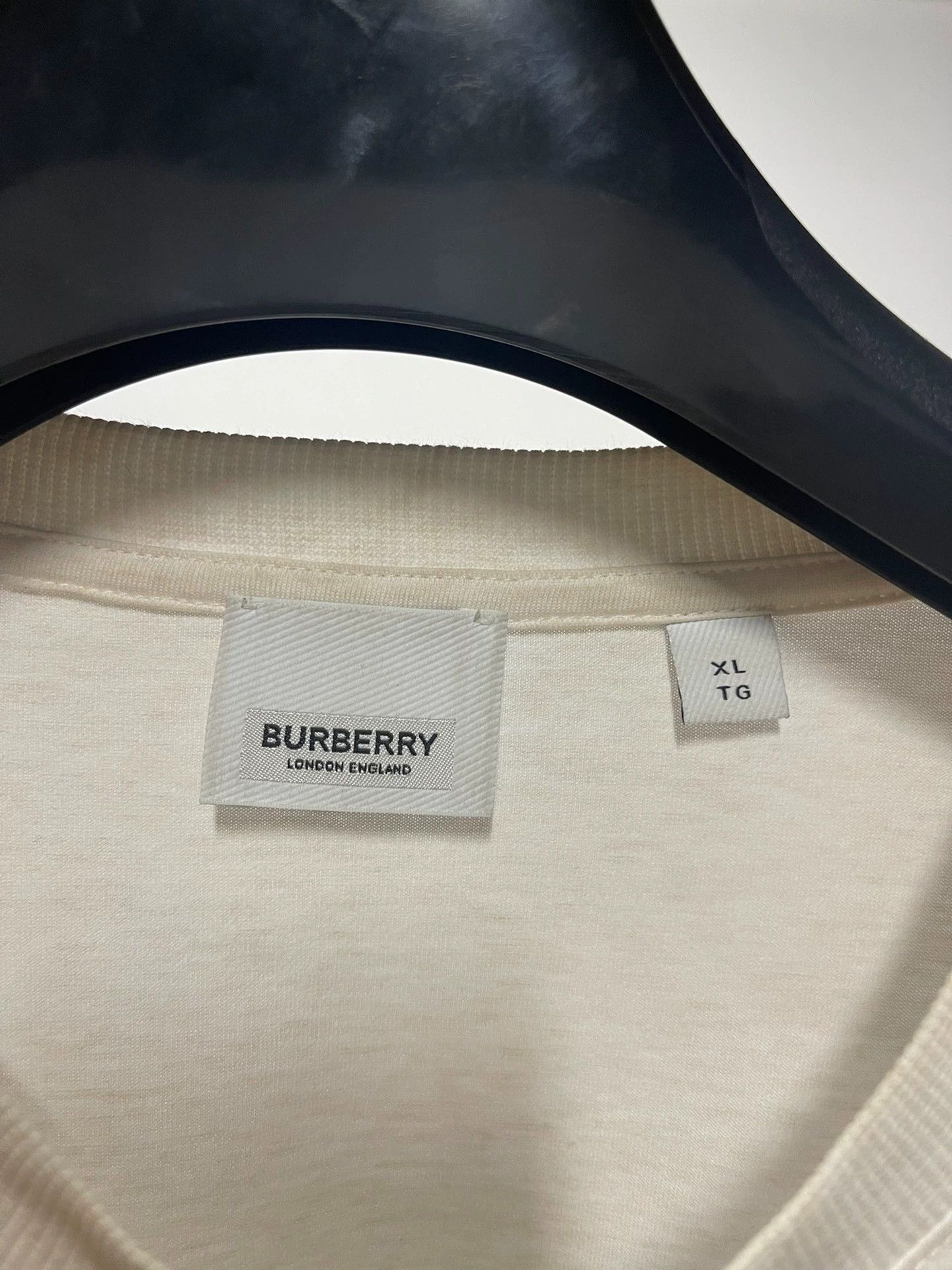 Burberry Burberry White Short Sleeve T-shirt XL Size US XL / EU 56 / 4 - 3 Thumbnail