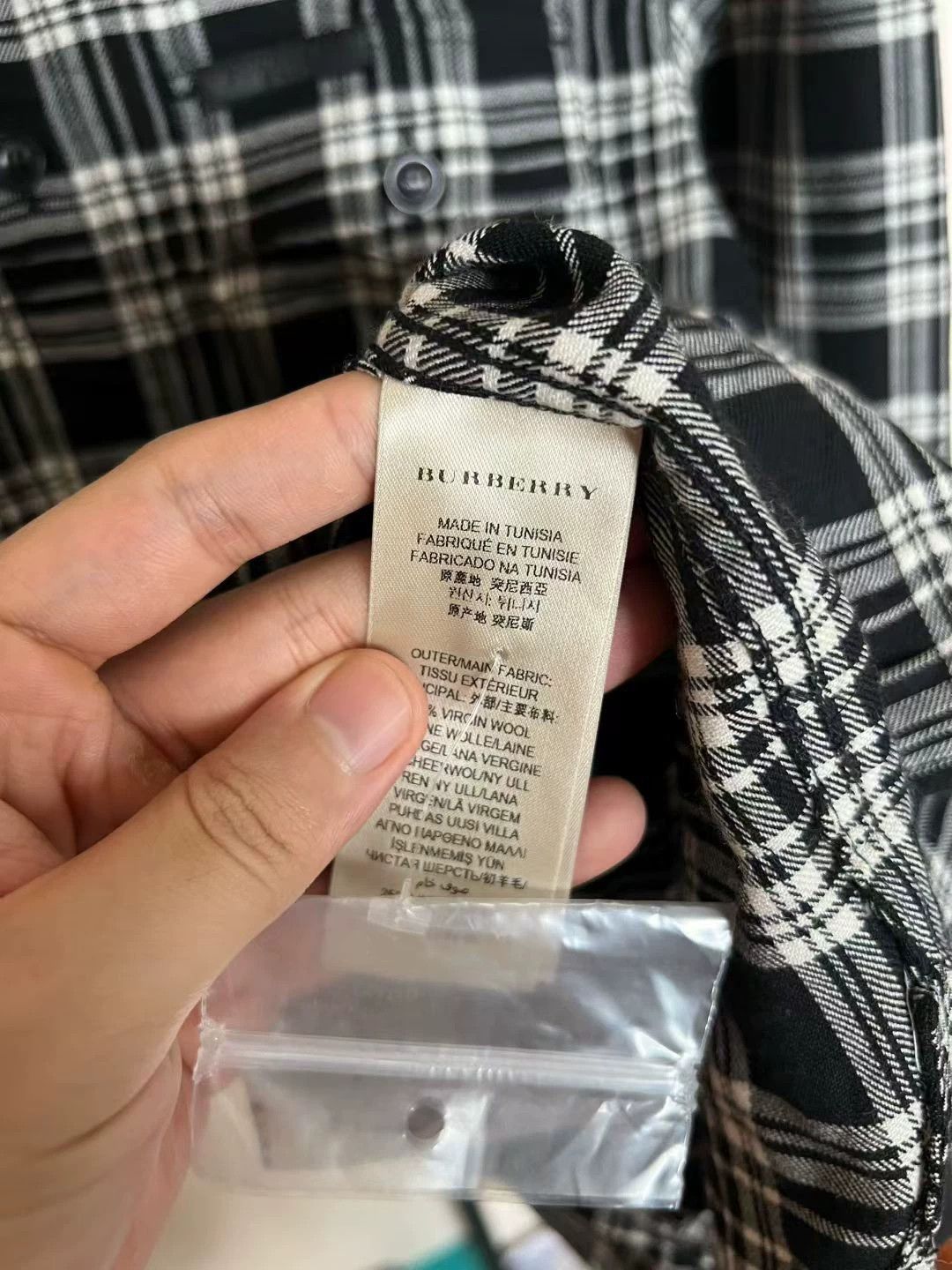 Burberry Burberry Classic Check Wool Shirt S Size US S / EU 44-46 / 1 - 4 Thumbnail