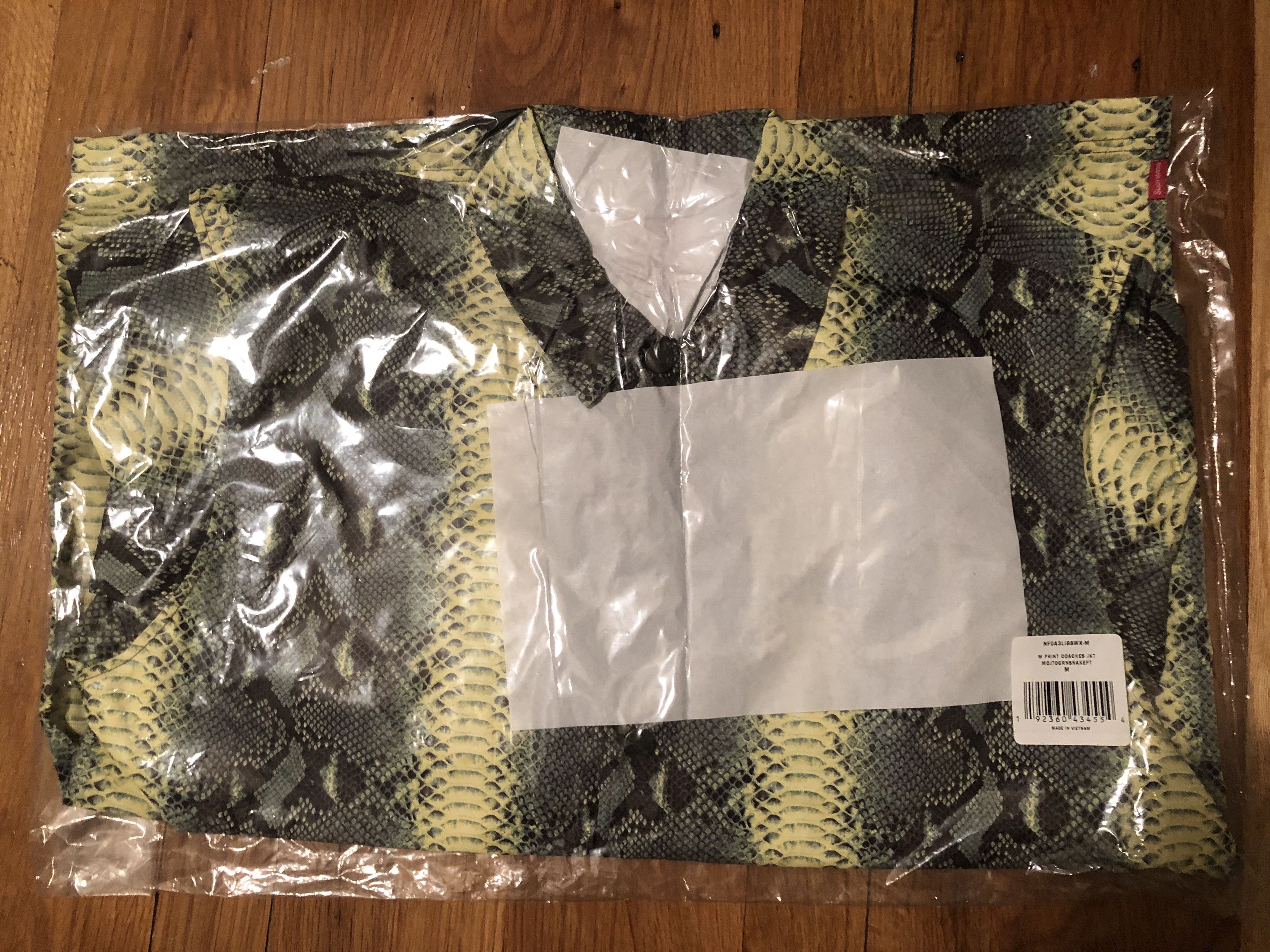 Supreme TNF The North Face Snakeskin Green Coaches Jacket