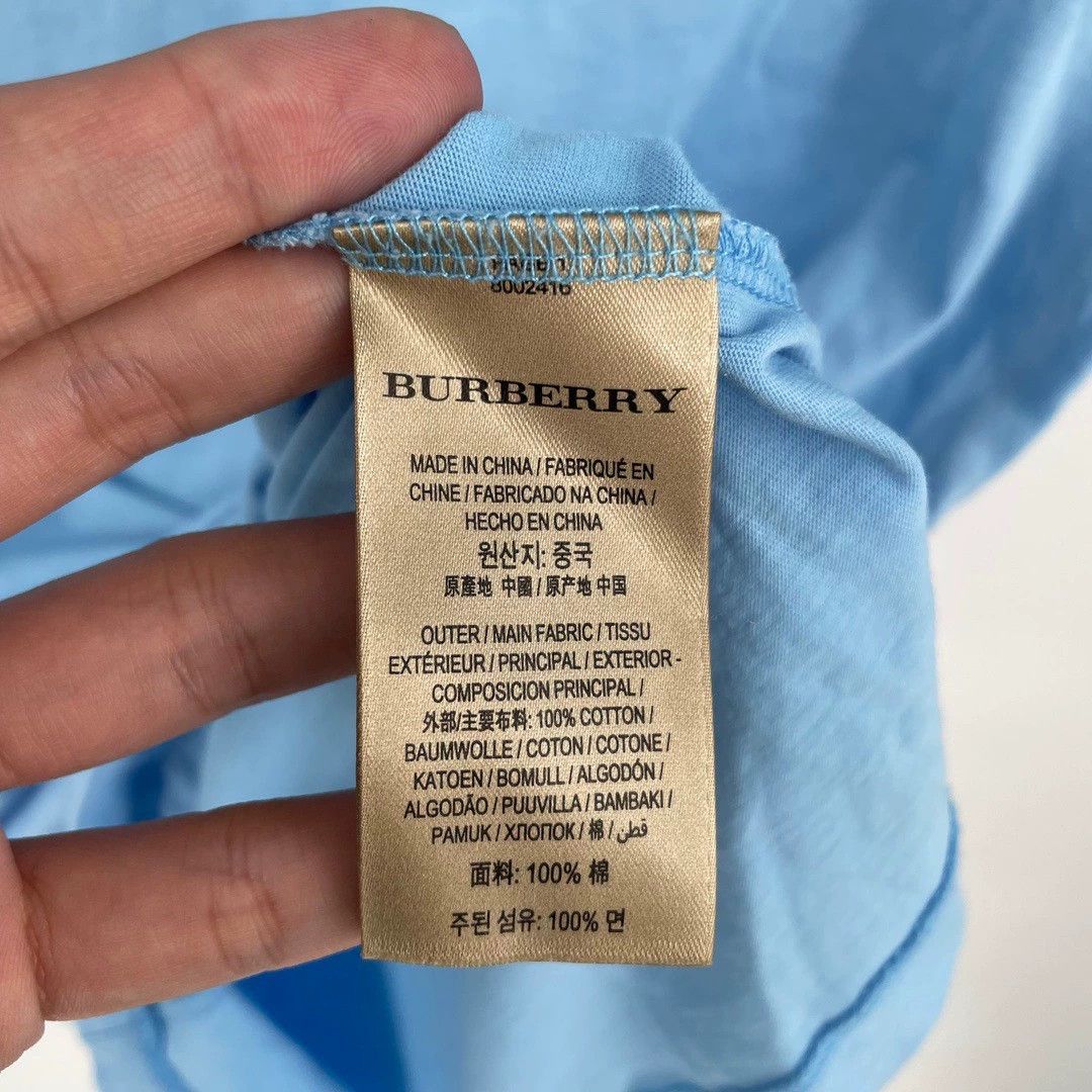 Burberry Burberry Embroidered Knight Short Sleeve Size US M / EU 48-50 / 2 - 5 Thumbnail