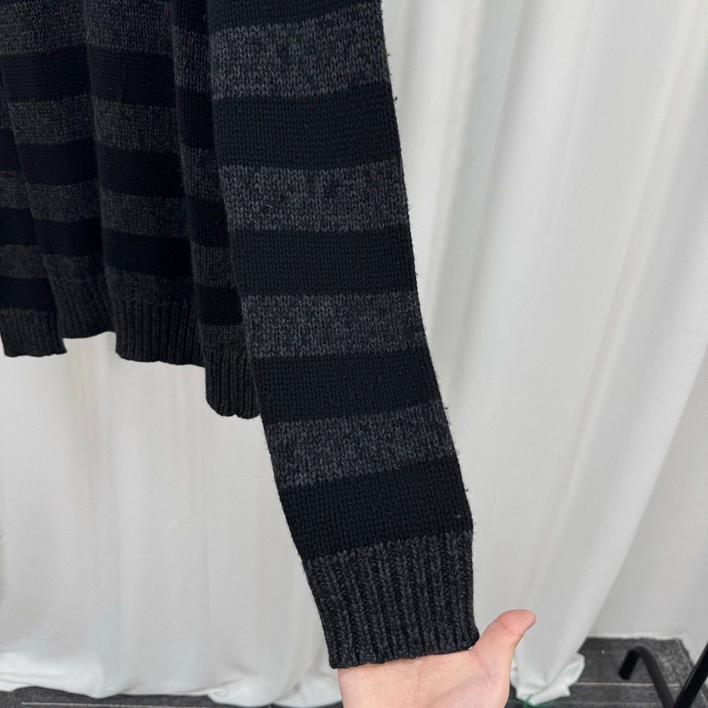 Burberry Burberry Embroidered Knight Stripe Sweater Size US S / EU 44-46 / 1 - 4 Thumbnail