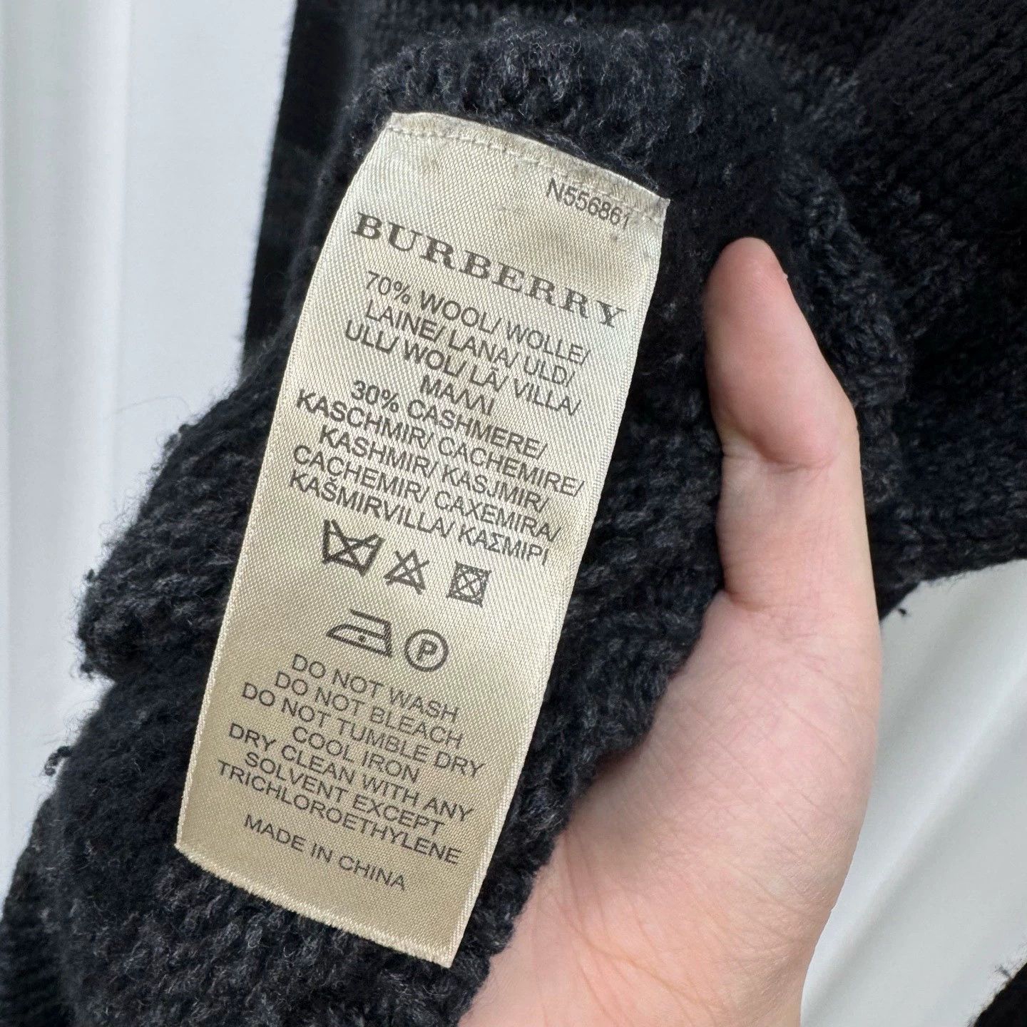 Burberry Burberry Embroidered Knight Stripe Sweater Size US S / EU 44-46 / 1 - 6 Thumbnail