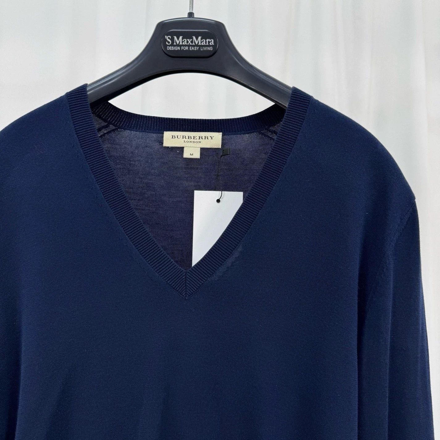 Burberry Burberry Metal Plaque Knit Sweater Size US M / EU 48-50 / 2 - 3 Thumbnail