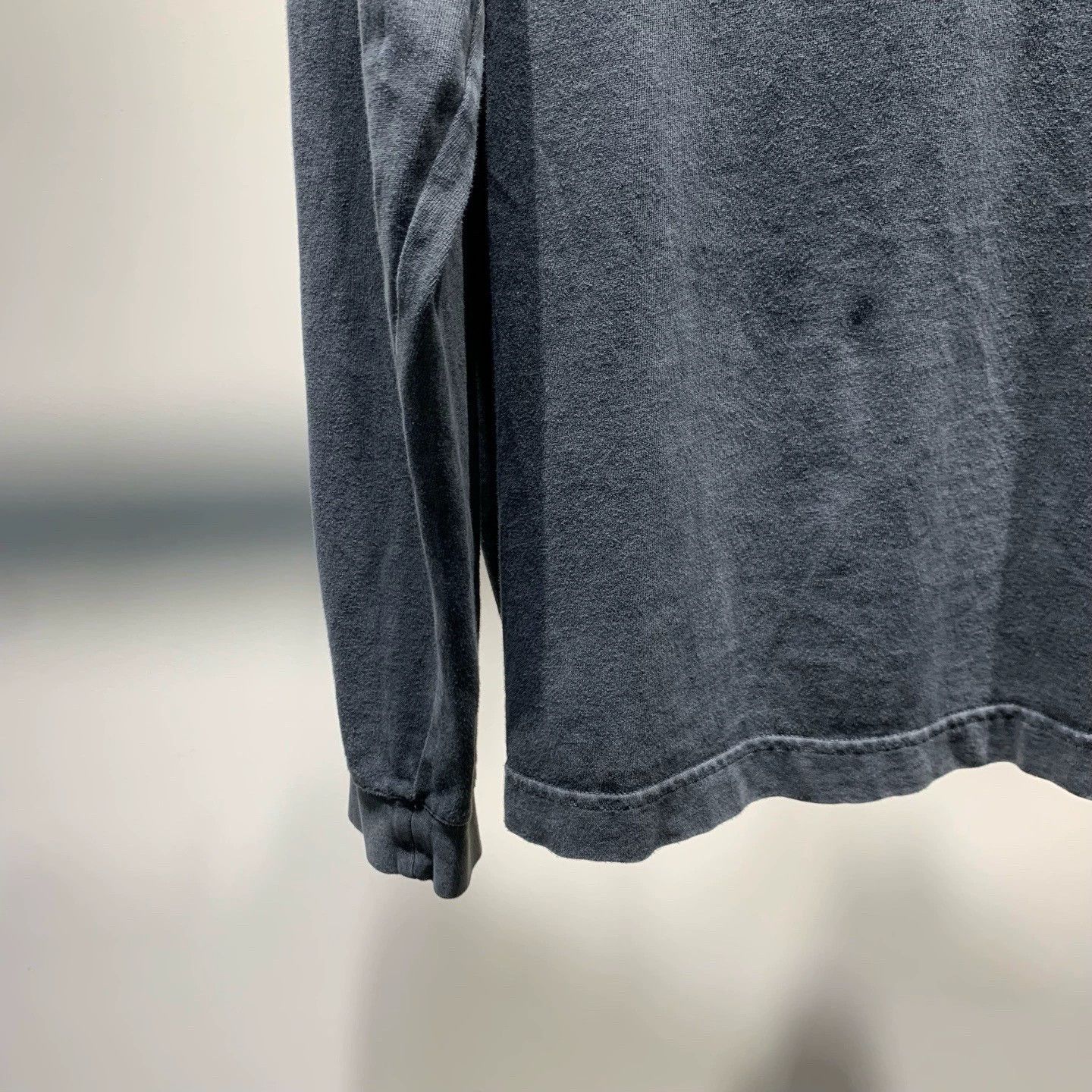 Acne Studios Acne Studios Washed Distressed Sweatshirt Size US L / EU 52-54 / 3 - 5 Thumbnail