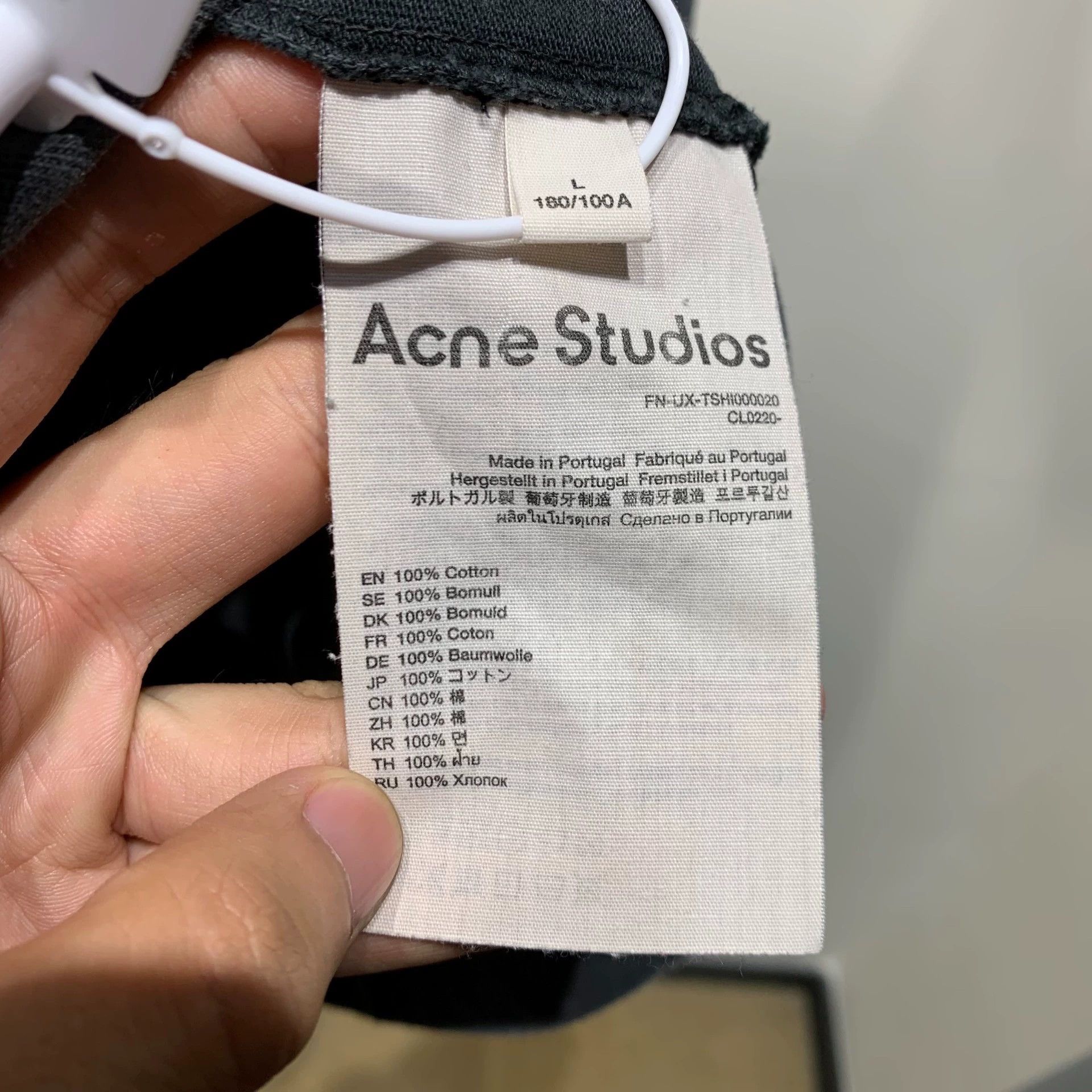 Acne Studios Acne Studios Washed Distressed Sweatshirt Size US L / EU 52-54 / 3 - 8 Thumbnail